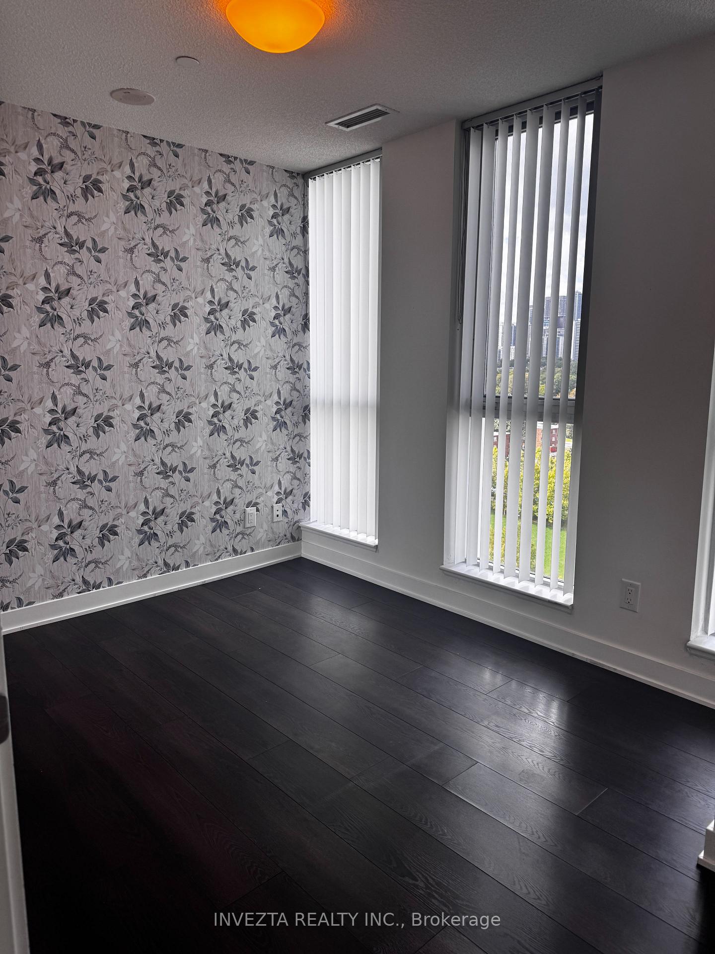 Photo 5 of Unit 1312, 170 Sumach Street, Toronto, Regent Park — HOMEH