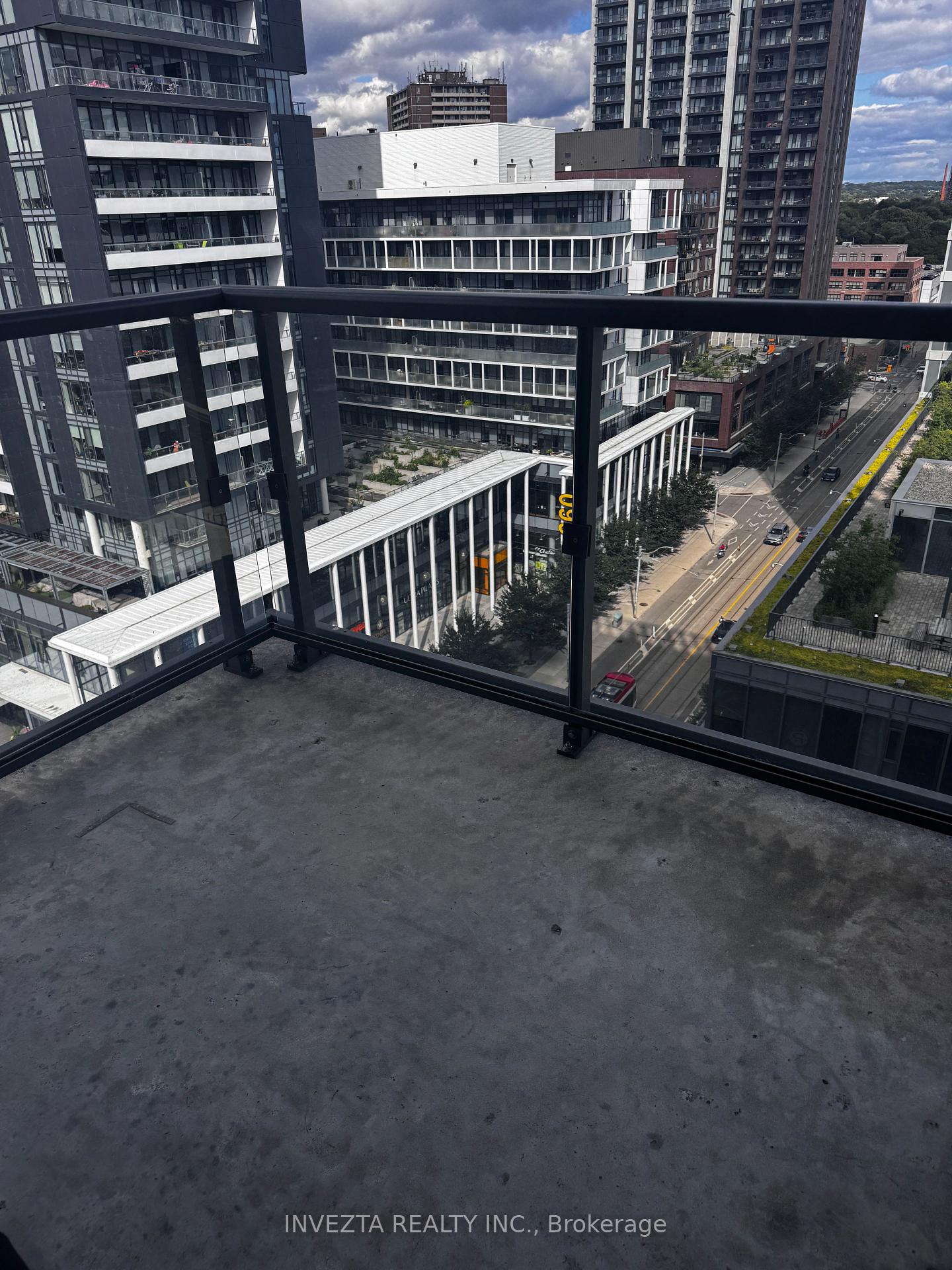 Photo 10 of Unit 1312, 170 Sumach Street, Toronto, Regent Park — HOMEH