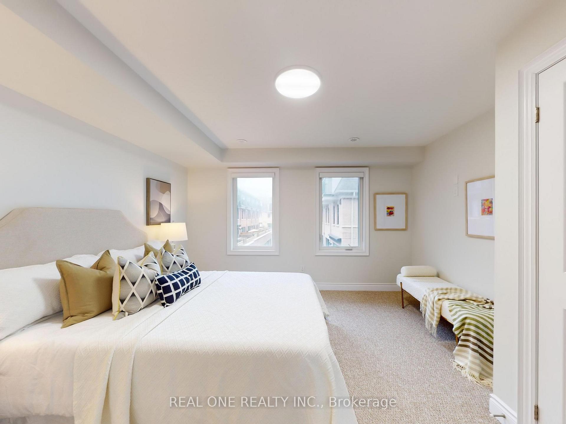 Photo 18 of 2161 Lillykin Street, Oakville, River Oaks — HOMEH