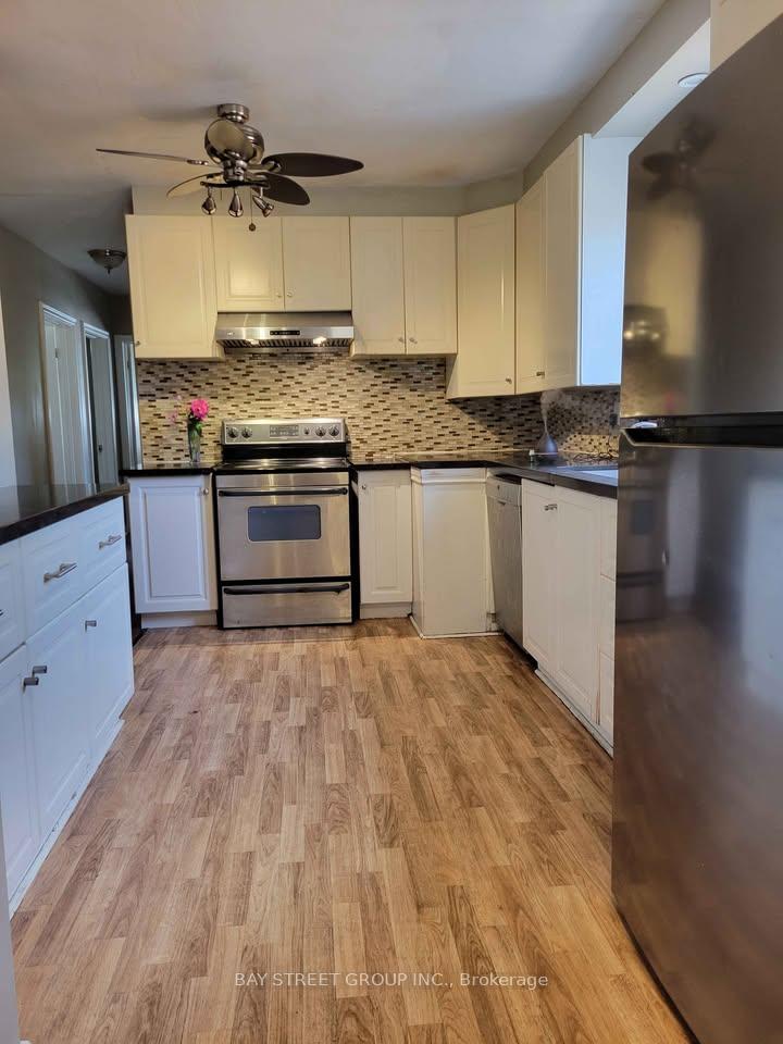 Photo 8 of 182 Phyllis Avenue, Scarborough, Cliffcrest — HOMEH