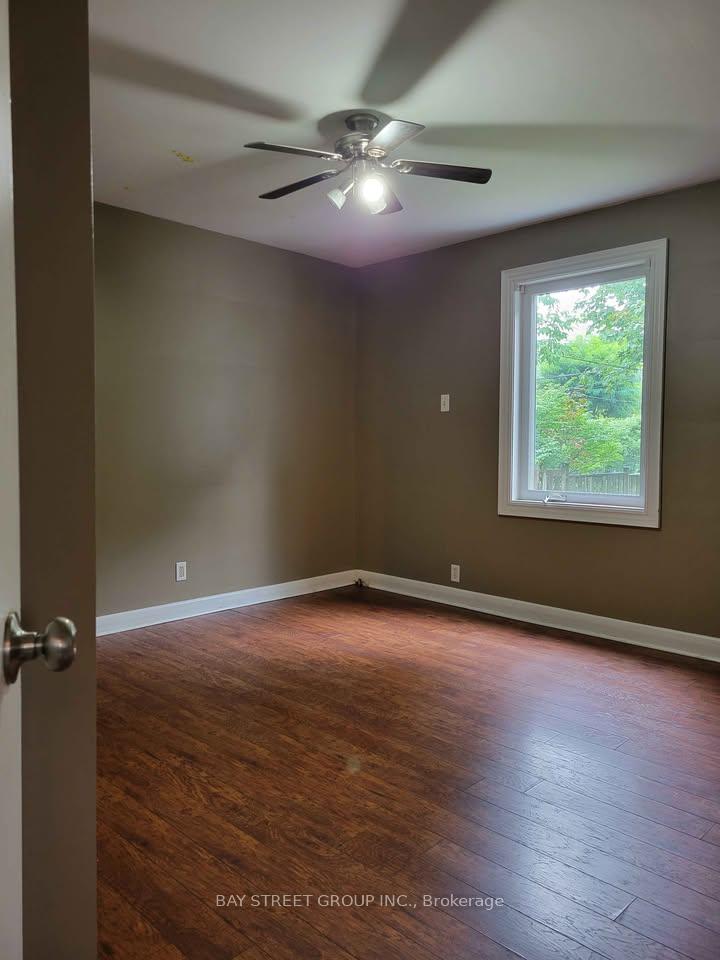 Photo 9 of 182 Phyllis Avenue, Scarborough, Cliffcrest — HOMEH