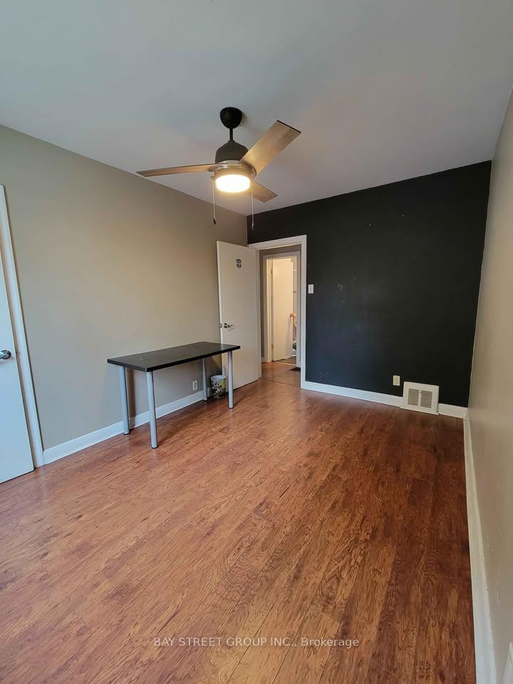 Photo 11 of 182 Phyllis Avenue, Scarborough, Cliffcrest — HOMEH