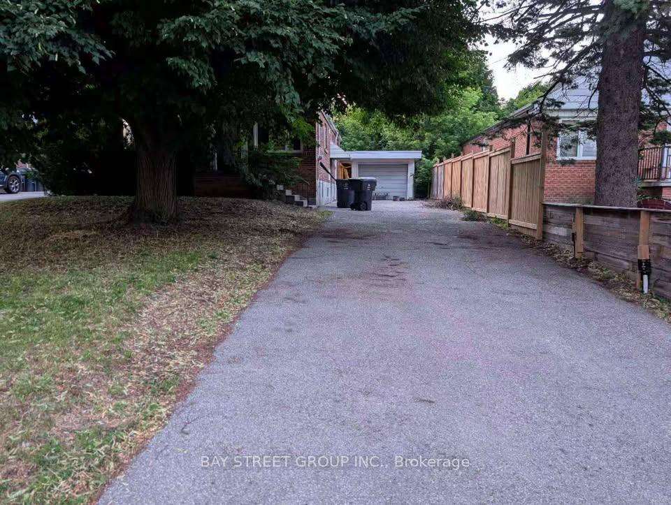 Photo 17 of 182 Phyllis Avenue, Scarborough, Cliffcrest — HOMEH