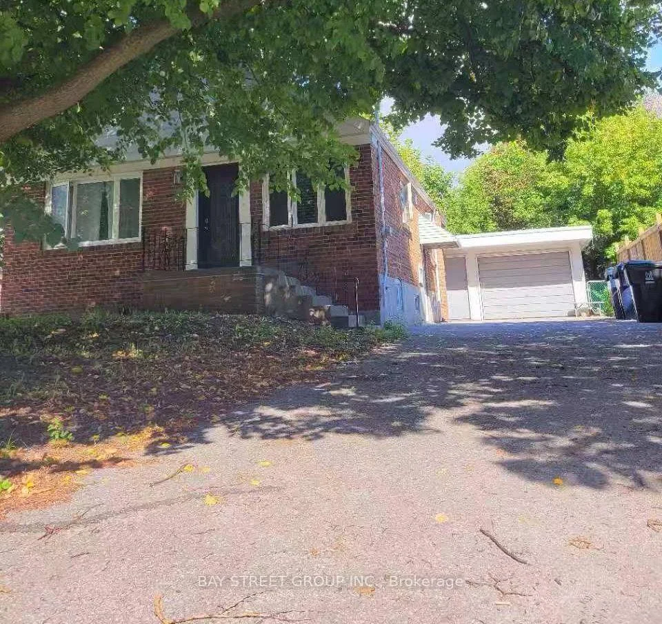 Photo 1 of 182 Phyllis Avenue, Scarborough, Cliffcrest — HOMEH