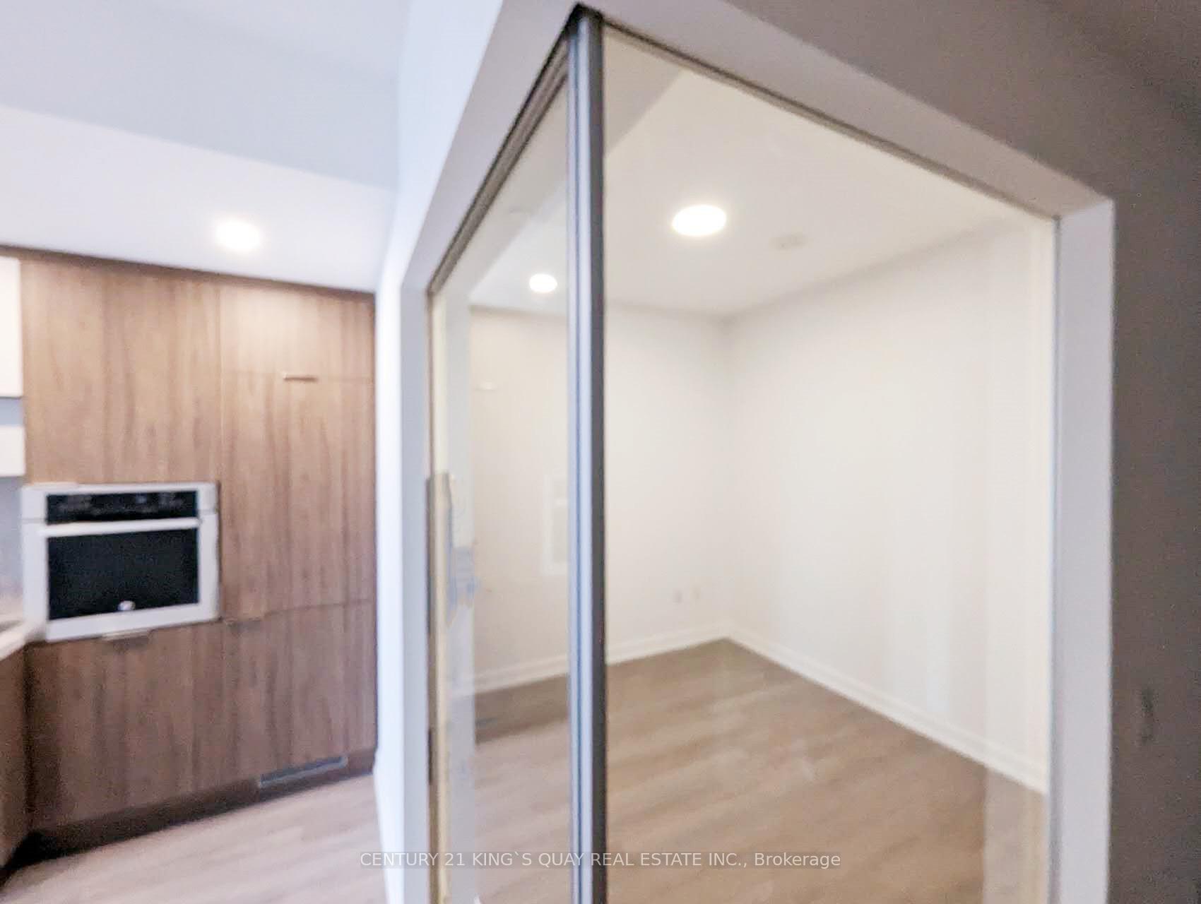 Photo 7 of Unit 2510, 39 Roehampton Avenue, Toronto, Mount Pleasant West — HOMEH