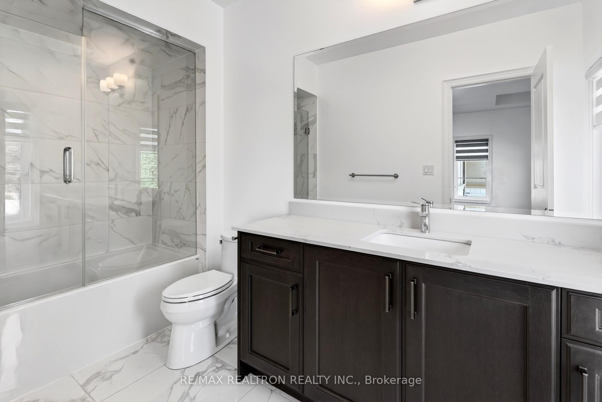 Photo 32 of 209 Hillsview Drive, Richmond Hill, Observatory — HOMEH