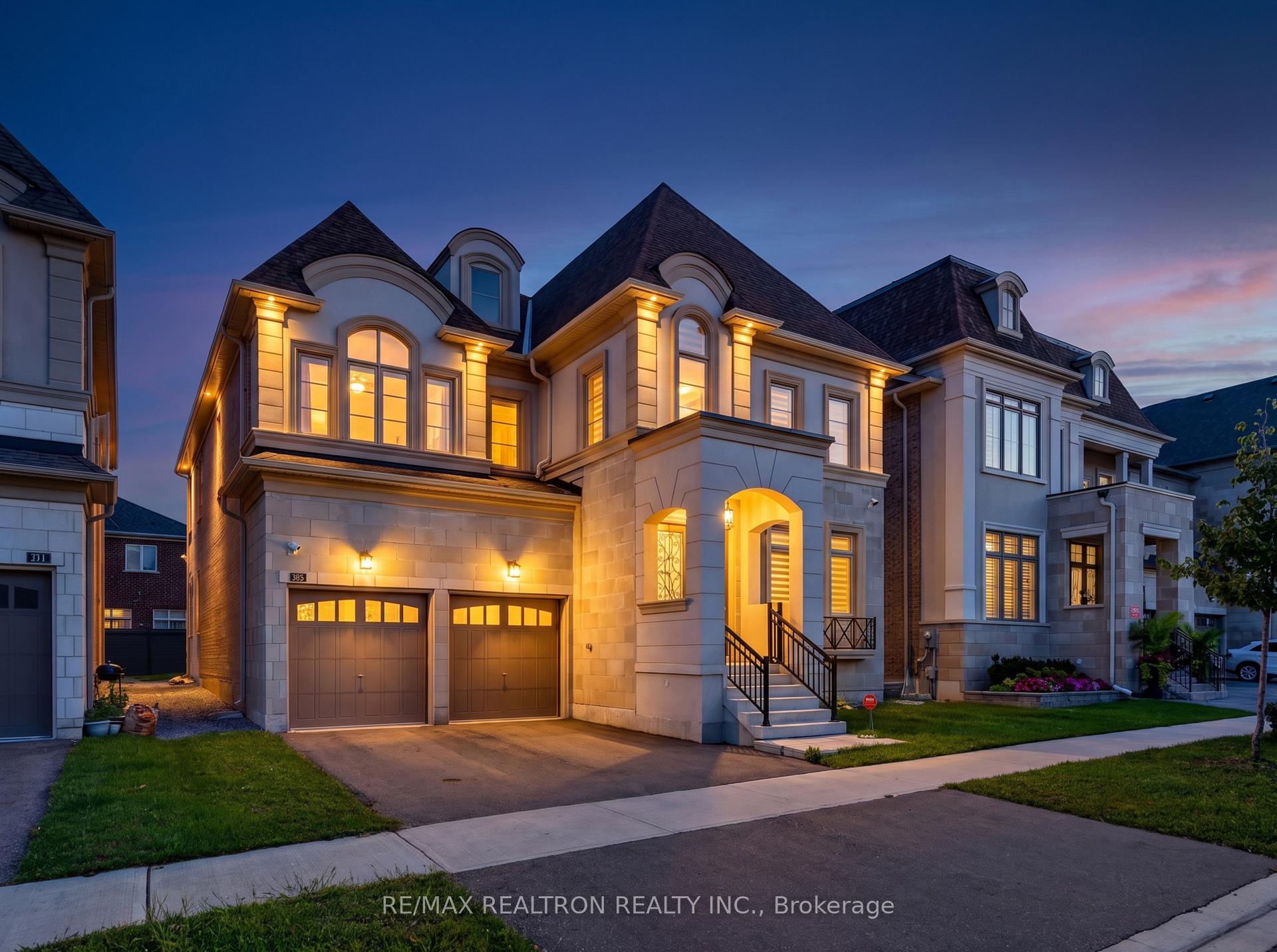 Photo 35 of 209 Hillsview Drive, Richmond Hill, Observatory — HOMEH