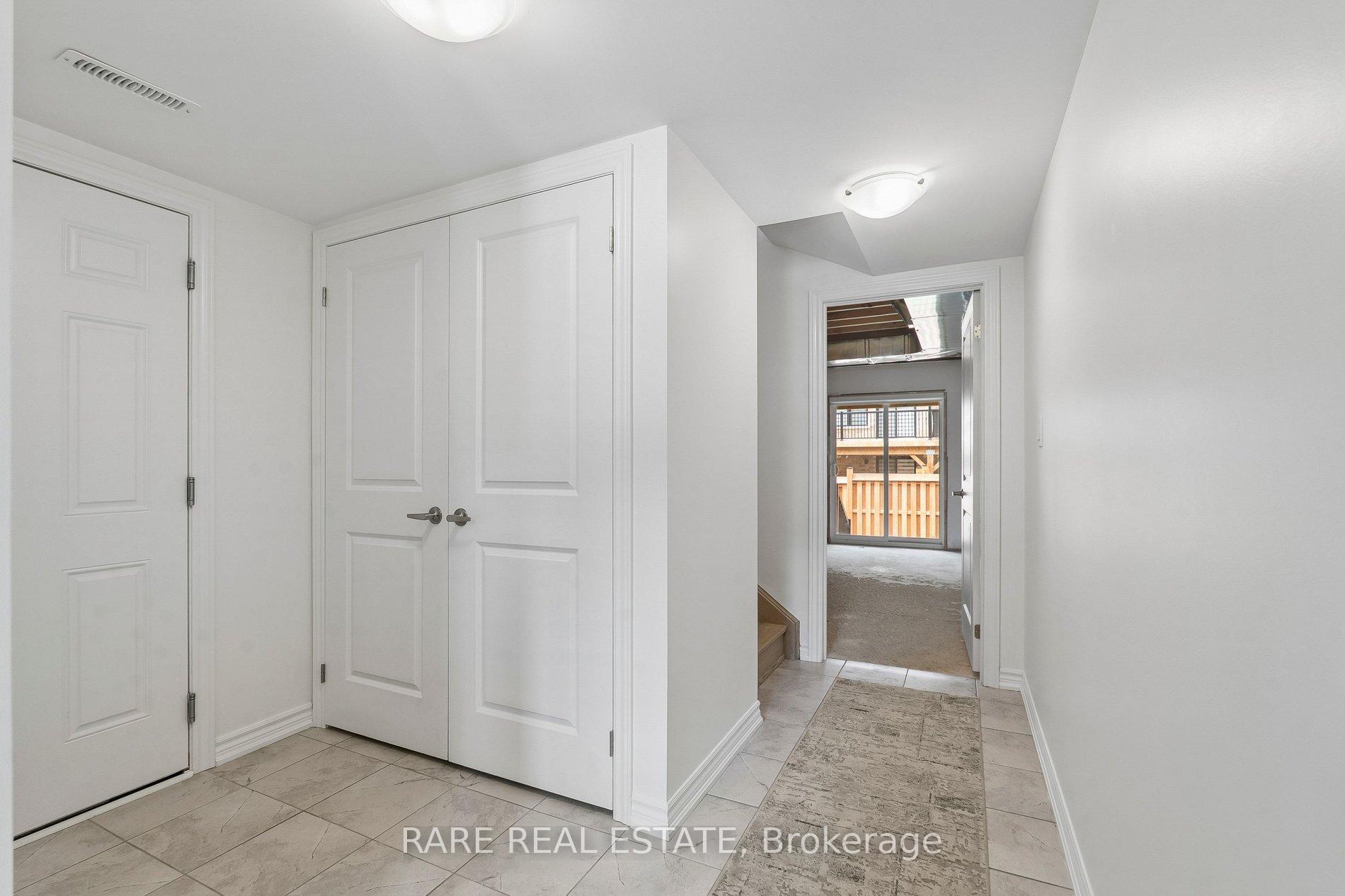 Photo 4 of 55 Hay Lane, Barrie, Rural Barrie Southeast — HOMEH