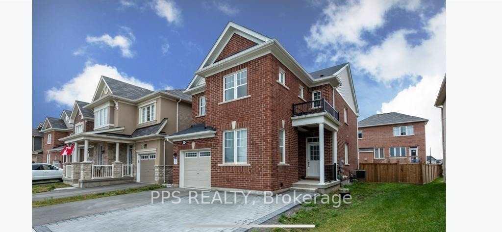 Photo 2 of 1429 Leger Way N, Milton, Ford — HOMEH