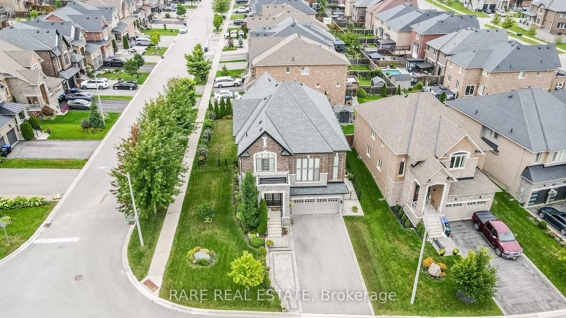 Photo 8 of 1350 Lawson Street, Innisfil, Alcona — HOMEH