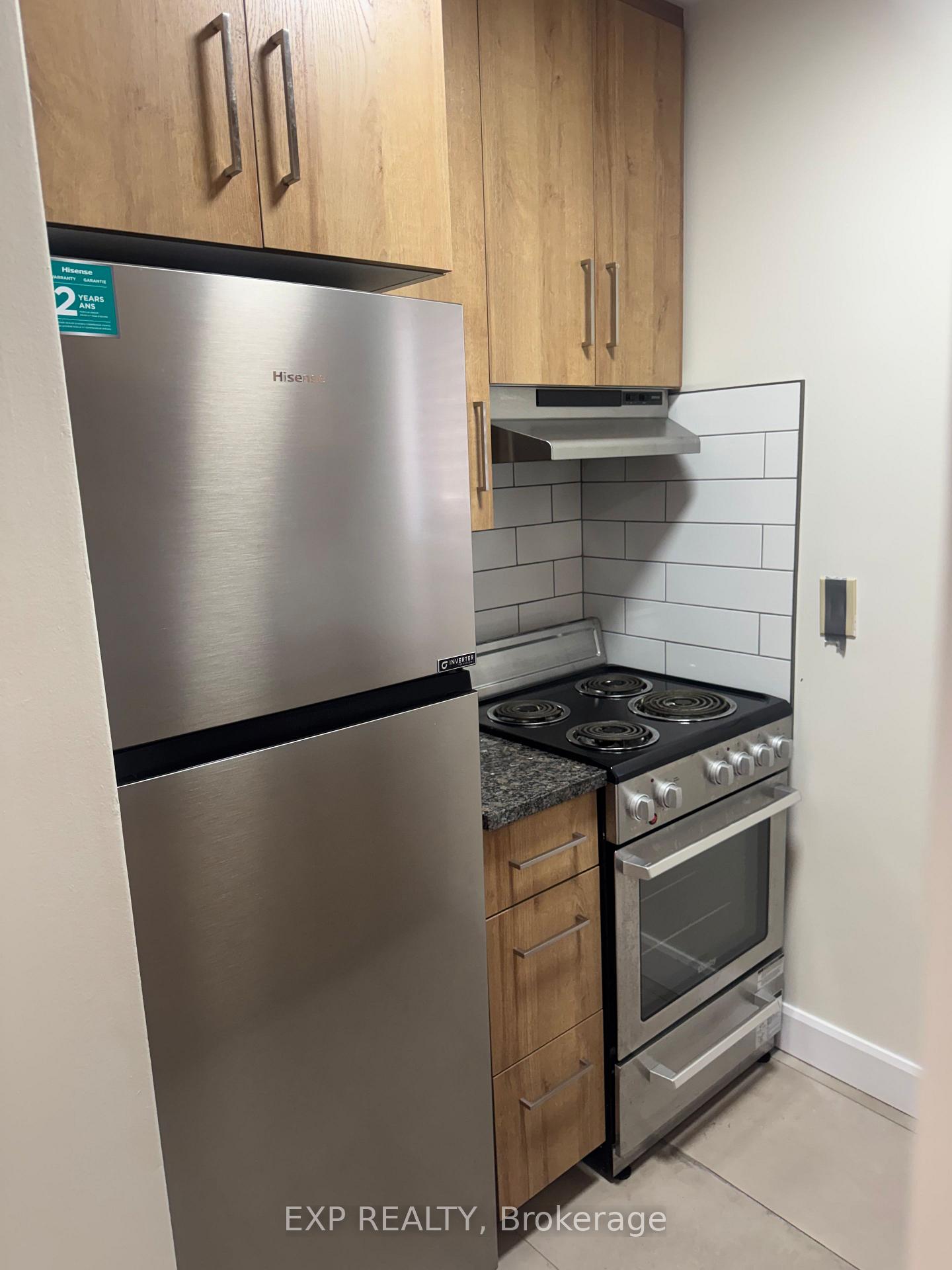Photo 2 of Unit 1, 1268 Emperor Avenue, Ottawa, Carlington — HOMEH