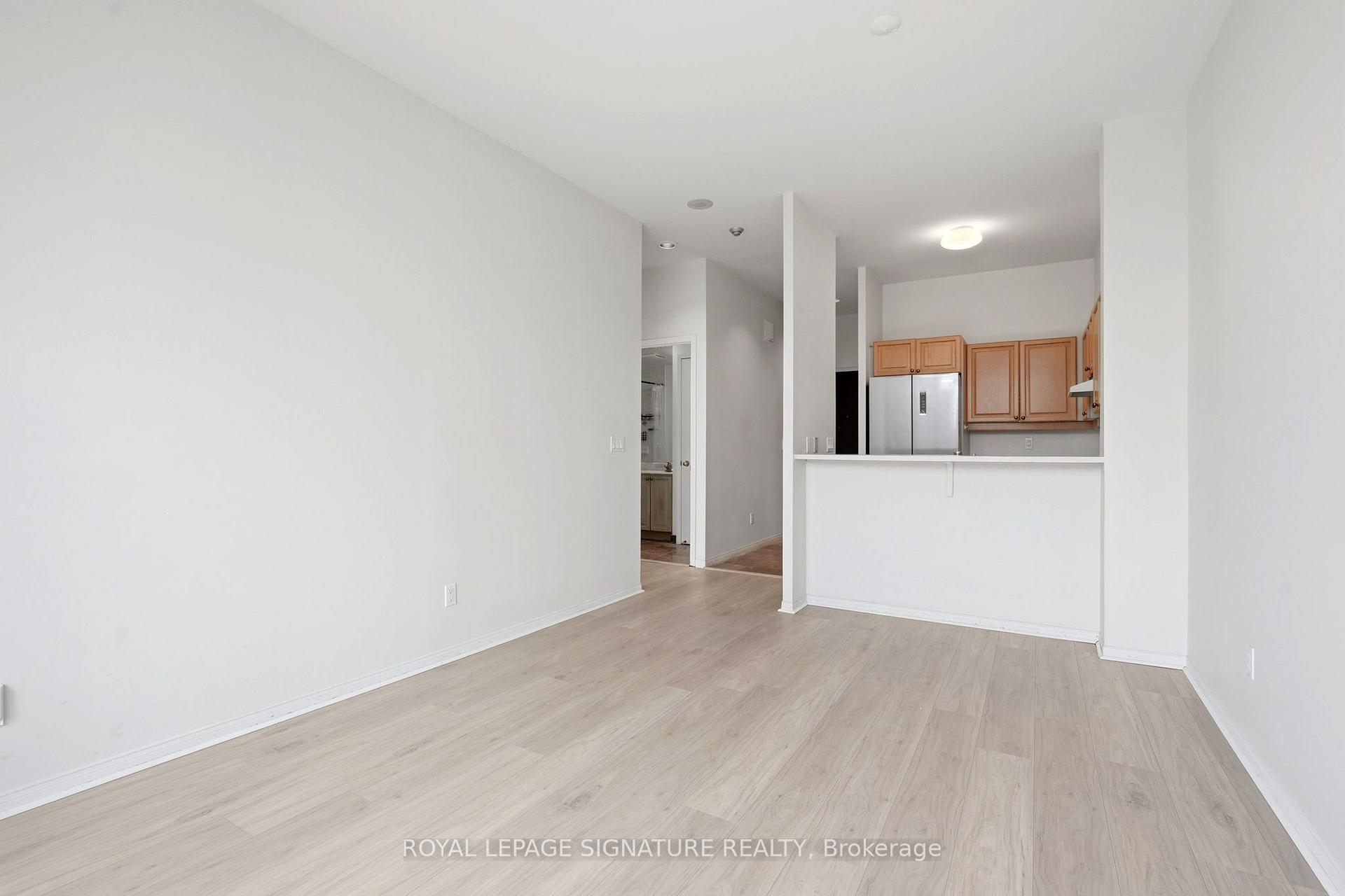 Photo 6 of Unit 2014, 7 King Street E, Toronto, Church-Yonge Corridor — HOMEH