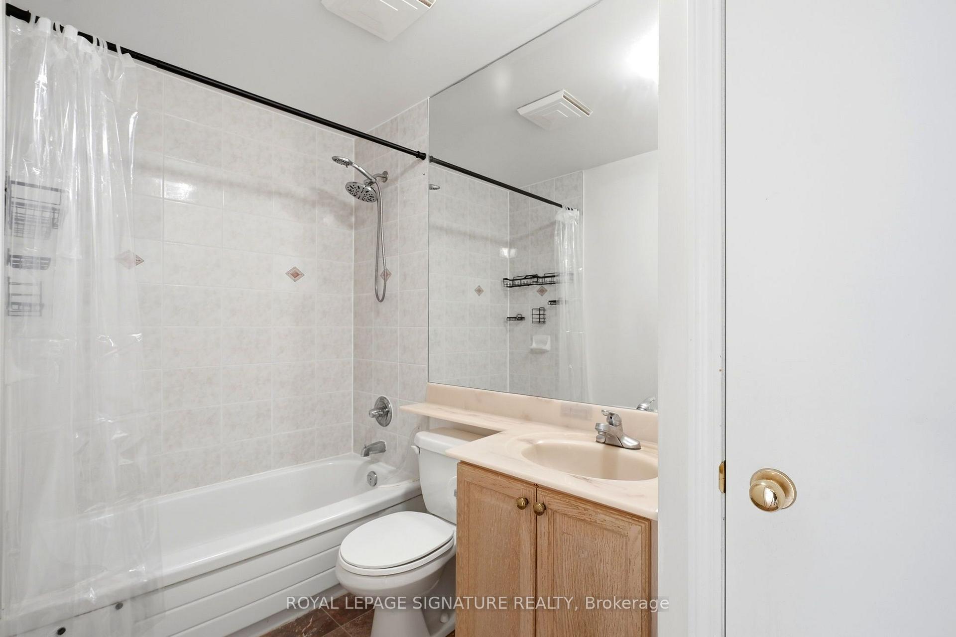 Photo 7 of Unit 2014, 7 King Street E, Toronto, Church-Yonge Corridor — HOMEH
