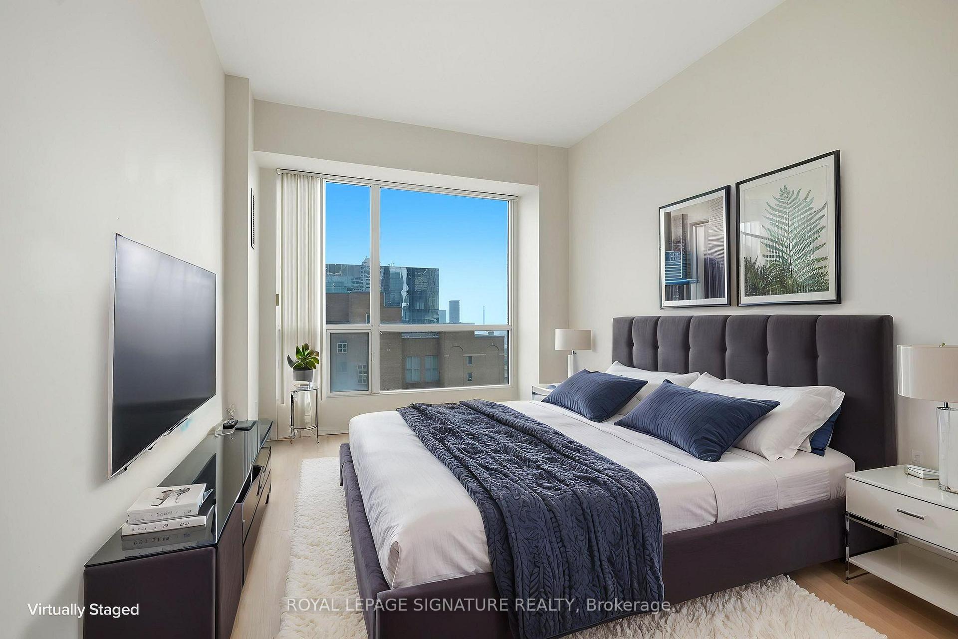 Photo 8 of Unit 2014, 7 King Street E, Toronto, Church-Yonge Corridor — HOMEH