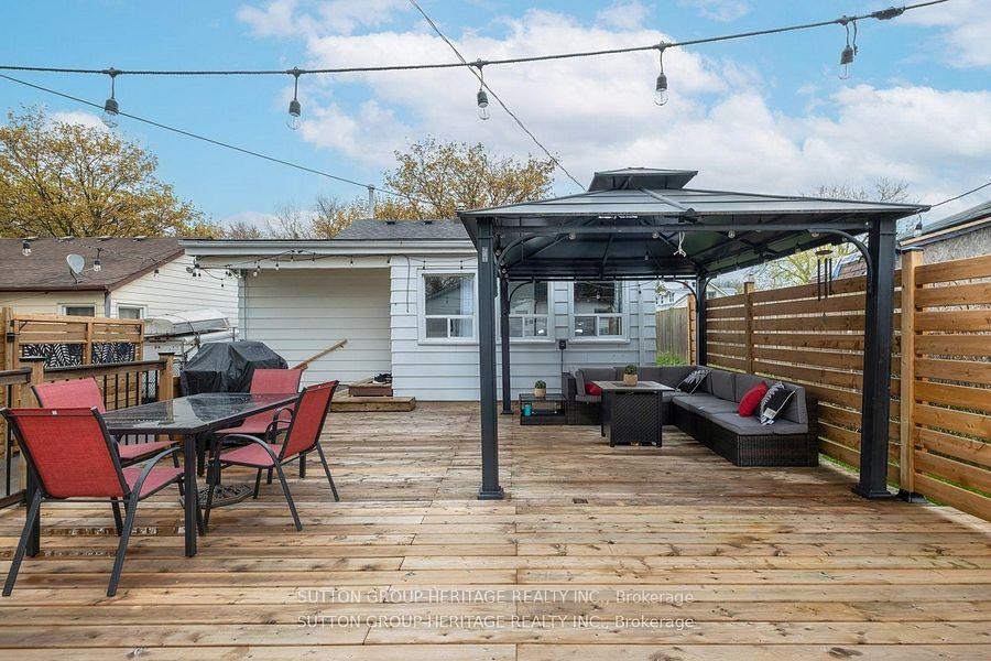 Photo 20 of 34 Maple Street, Ajax, Central — HOMEH