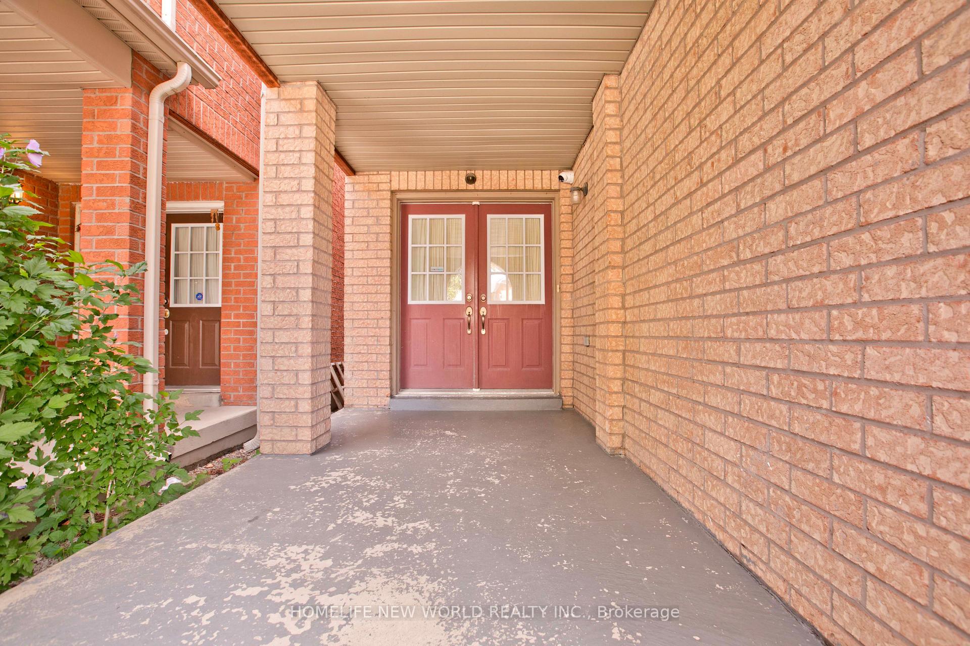 Photo 4 of 19 Charles Brown Road, Markham, Cedarwood — HOMEH
