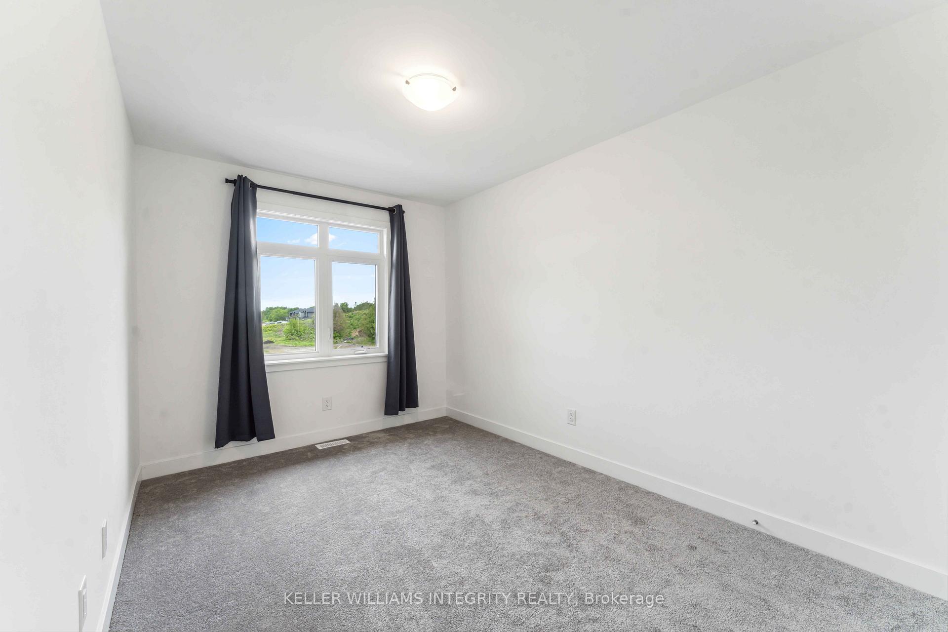 Photo 24 of 330 Makobe Lane, Ottawa, Riverside South/Gloucester Glen — HOMEH