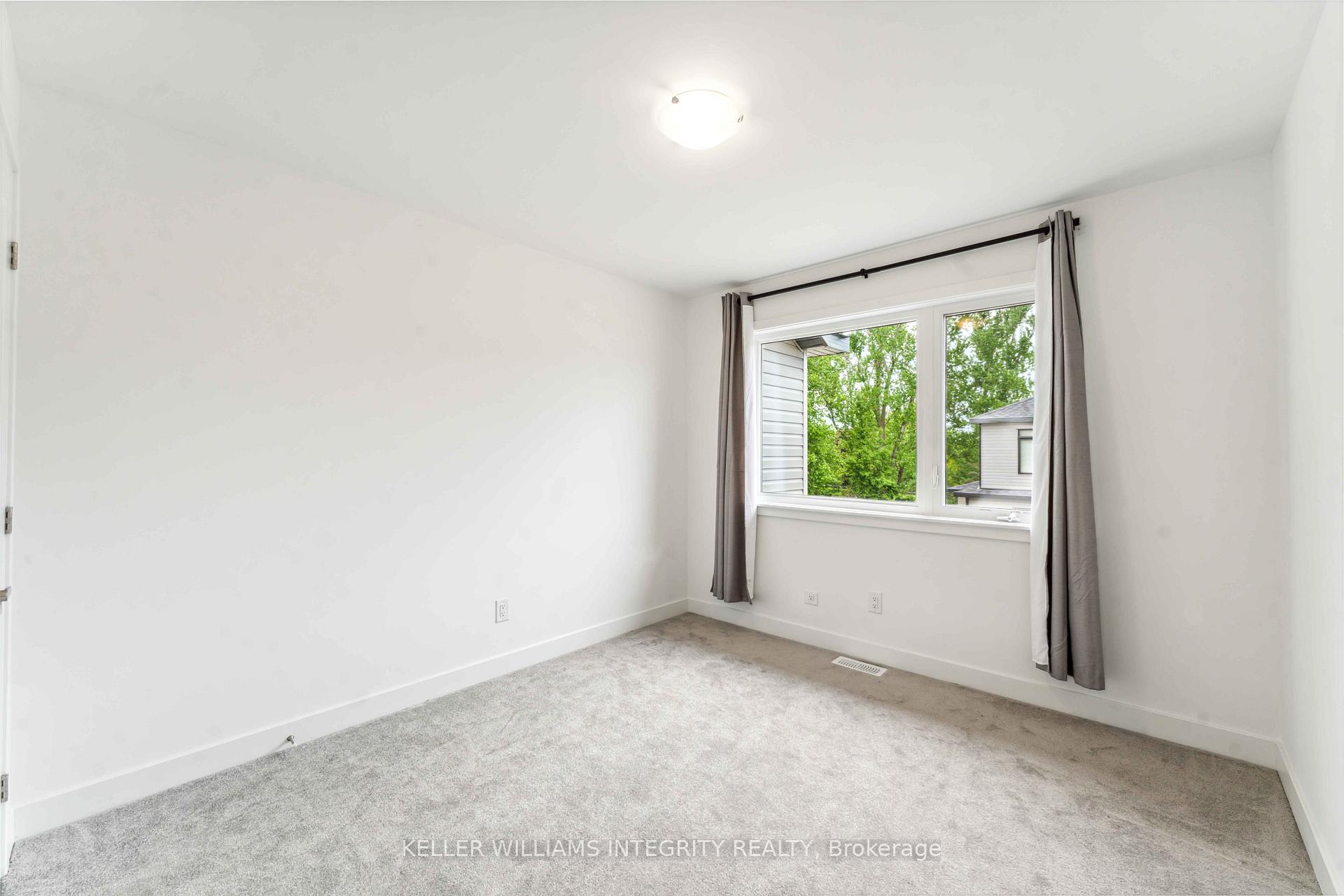 Photo 30 of 330 Makobe Lane, Ottawa, Riverside South/Gloucester Glen — HOMEH