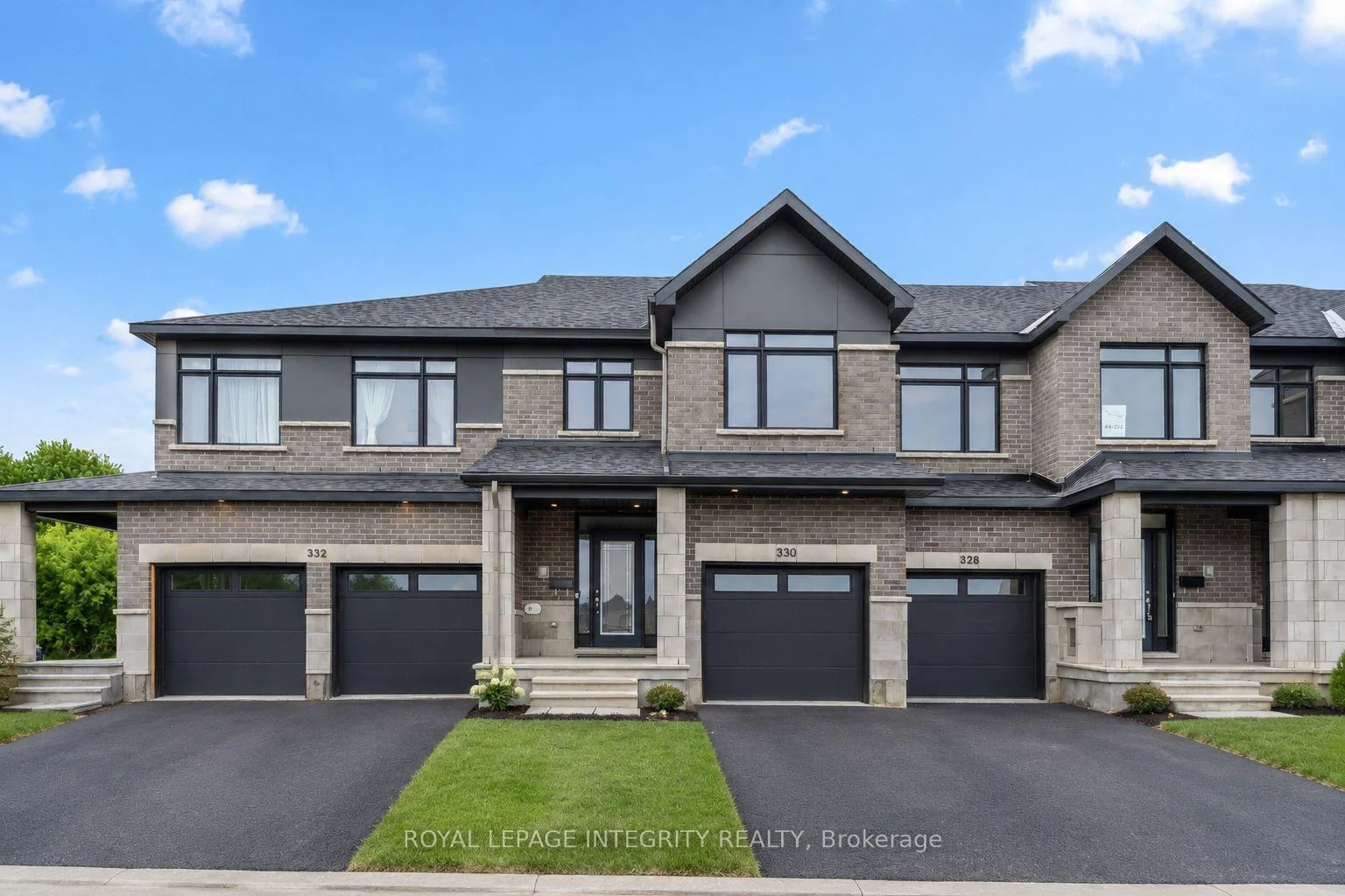 Photo of 330 Makobe Lane