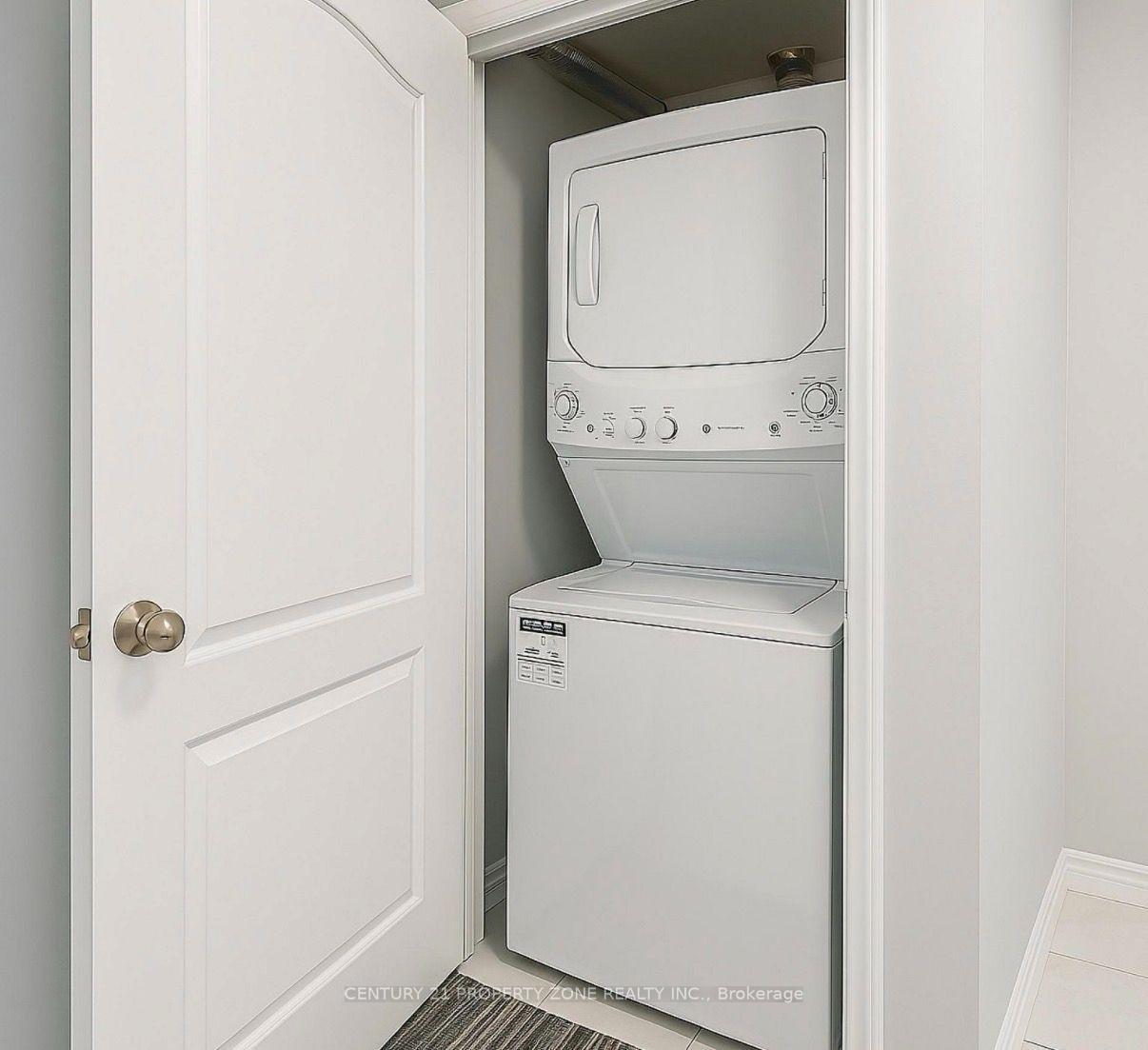 Photo 7 of Unit BASEMENT B, 79 Windmill Boulevard, Brampton, Fletcher's Creek South — HOMEH