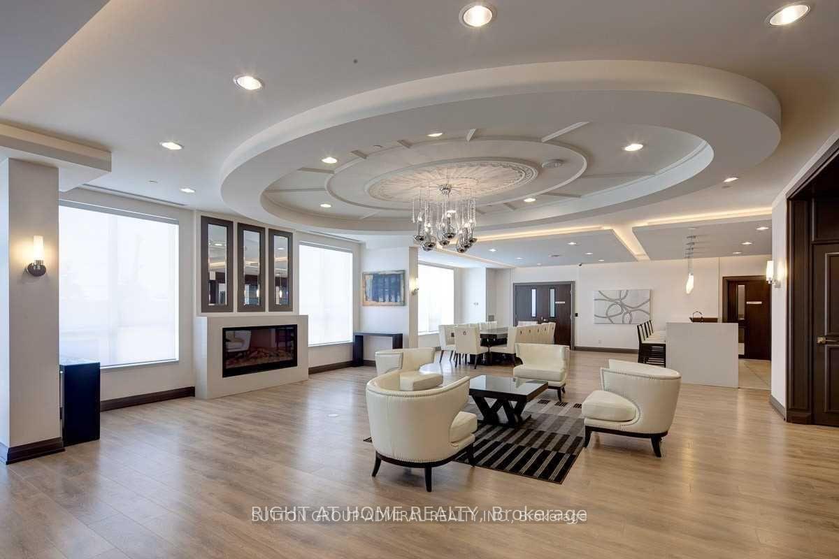 Photo 15 of Unit 2123, 7161 Yonge Street, Markham, Grandview — HOMEH