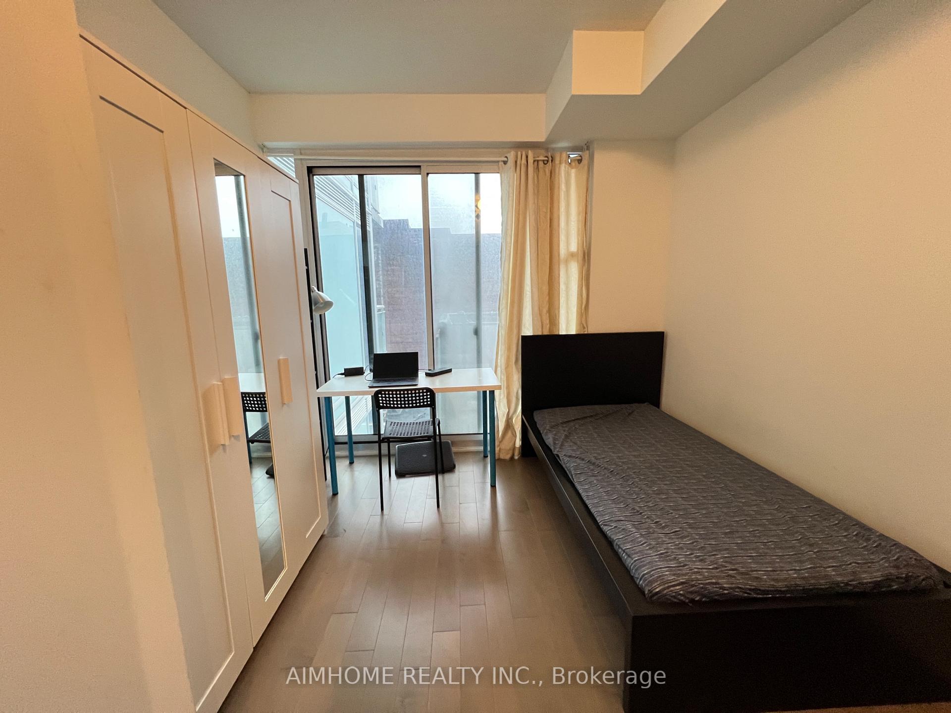 Photo 6 of Unit 608, 10 Willison Square, Toronto, Kensington-Chinatown — HOMEH