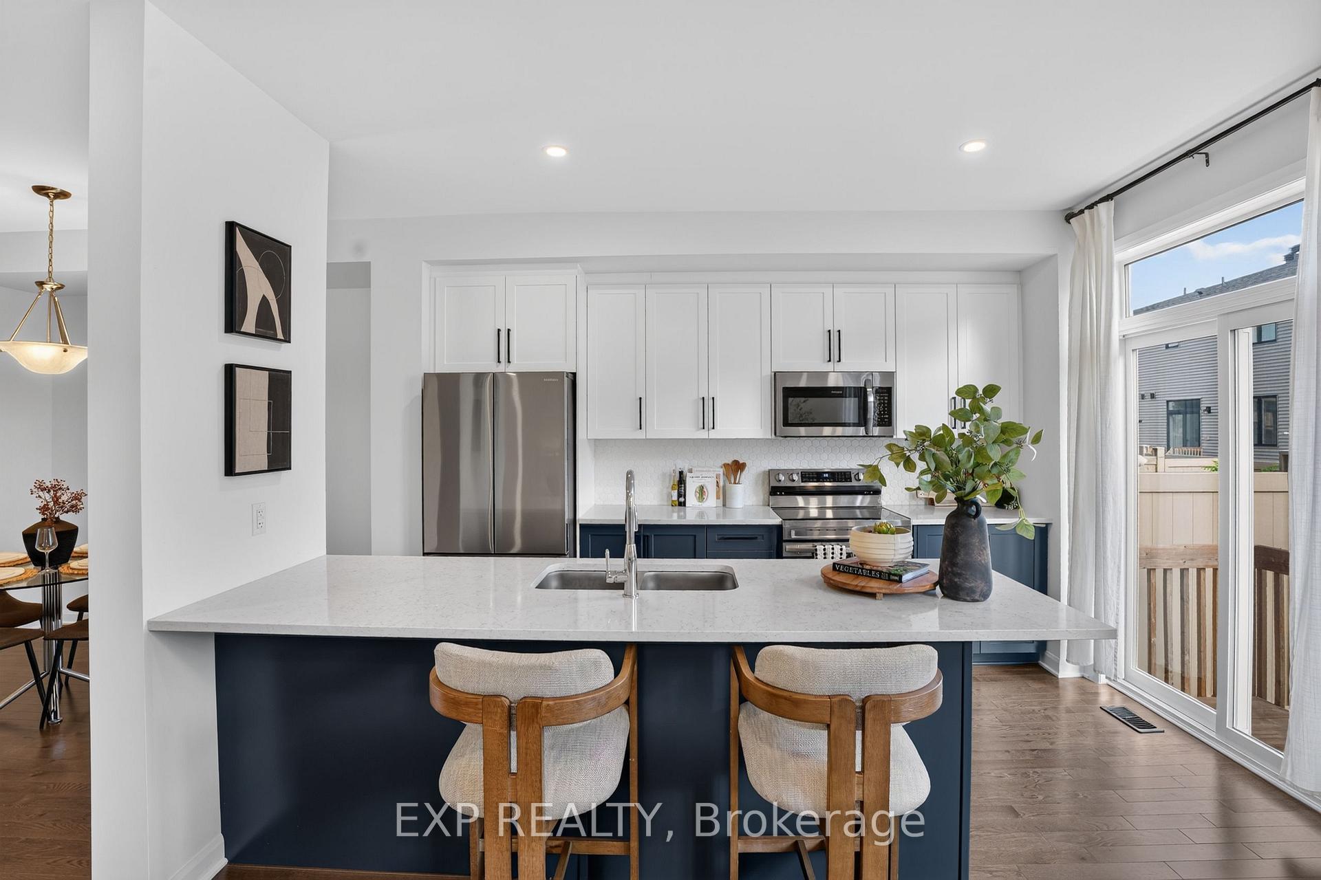 Photo 9 of 230 Shallow Pond Place, Ottawa, Avalon East — HOMEH
