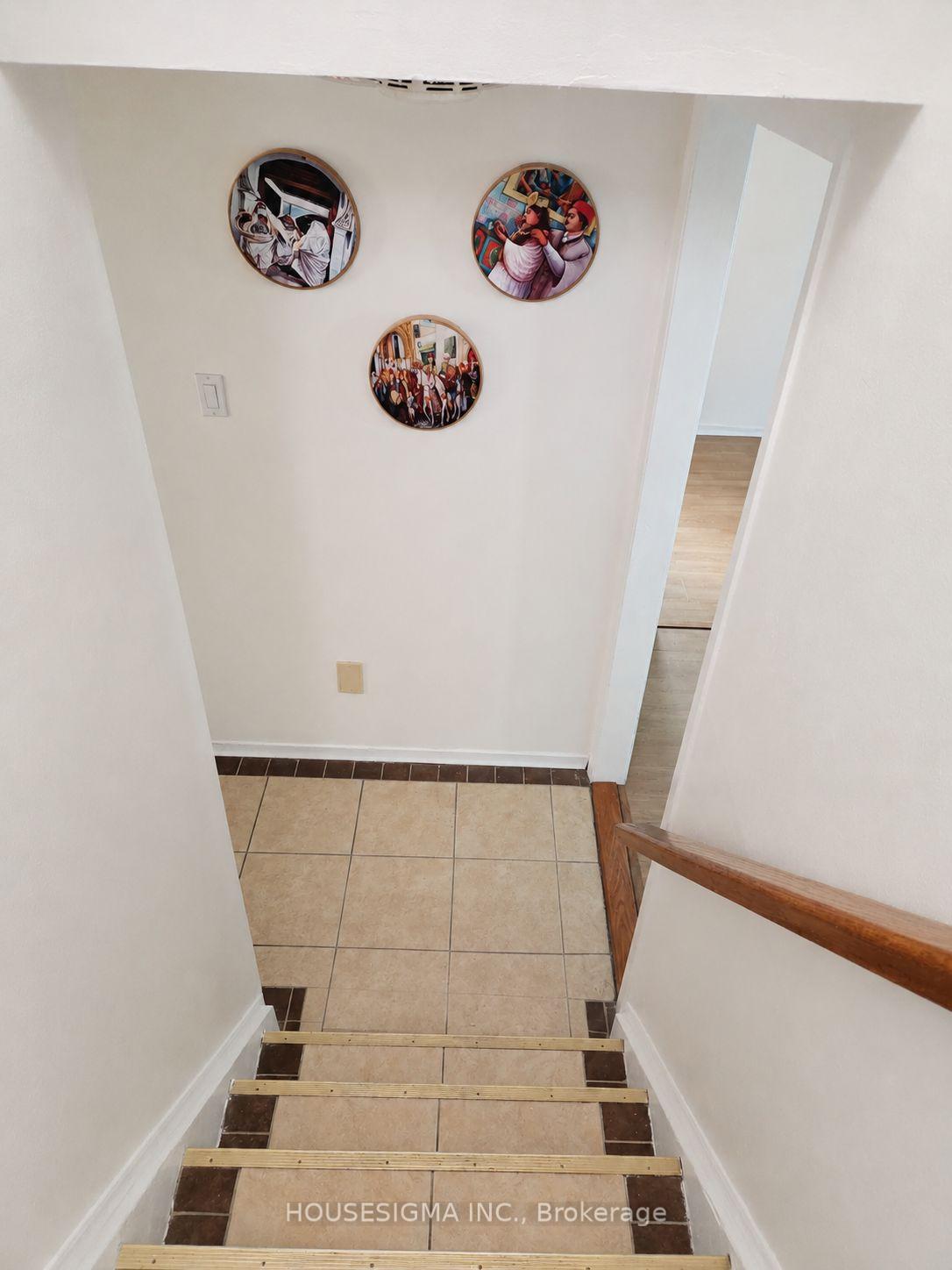 Photo 13 of 547 Barnes Crescent, Peterborough, Otonabee Ward 1 — HOMEH