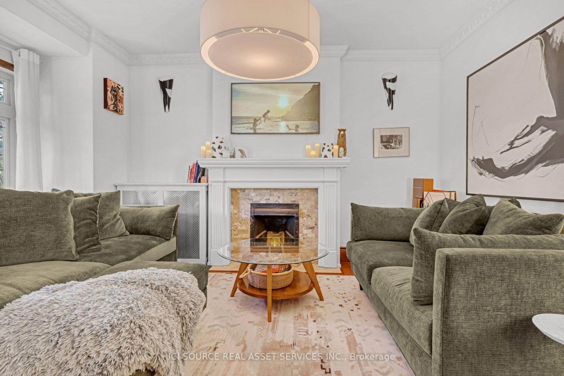 Photo 4 of Unit Upper, 109 Northcliffe Boulevard, Toronto, Oakwood Village — HOMEH