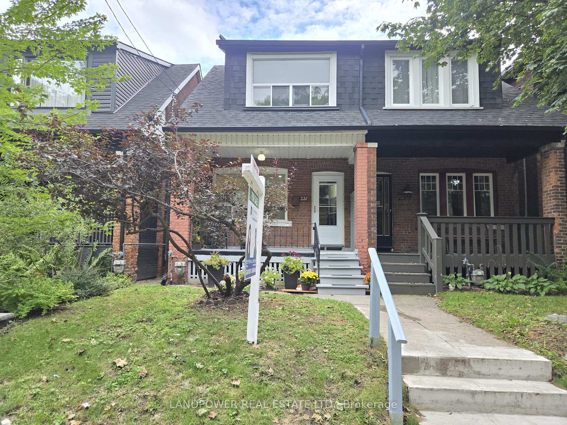 Photo 1 of 221 Riverdale Avenue, Toronto, North Riverdale — HOMEH