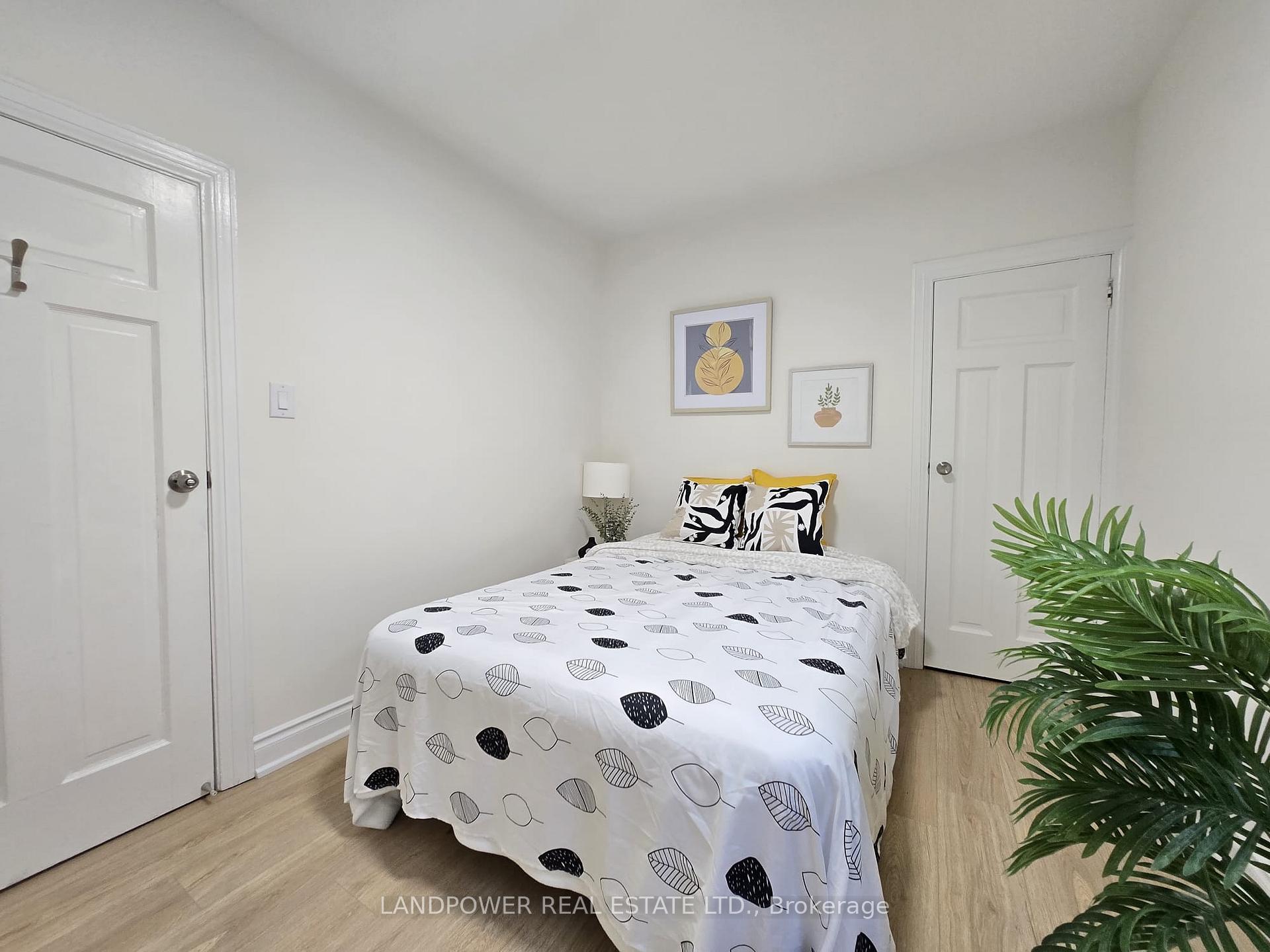 Photo 32 of 221 Riverdale Avenue, Toronto, North Riverdale — HOMEH