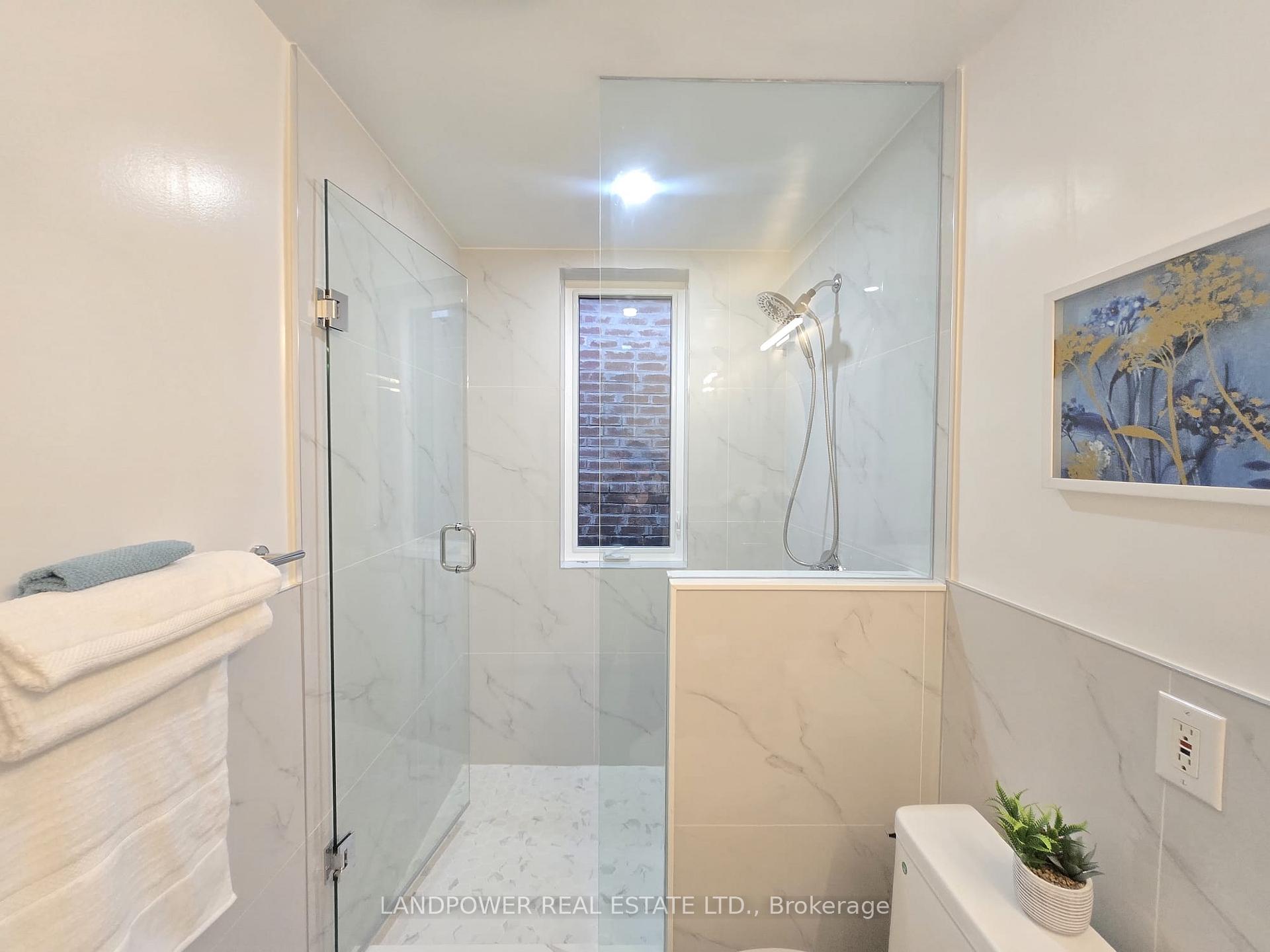 Photo 33 of 221 Riverdale Avenue, Toronto, North Riverdale — HOMEH