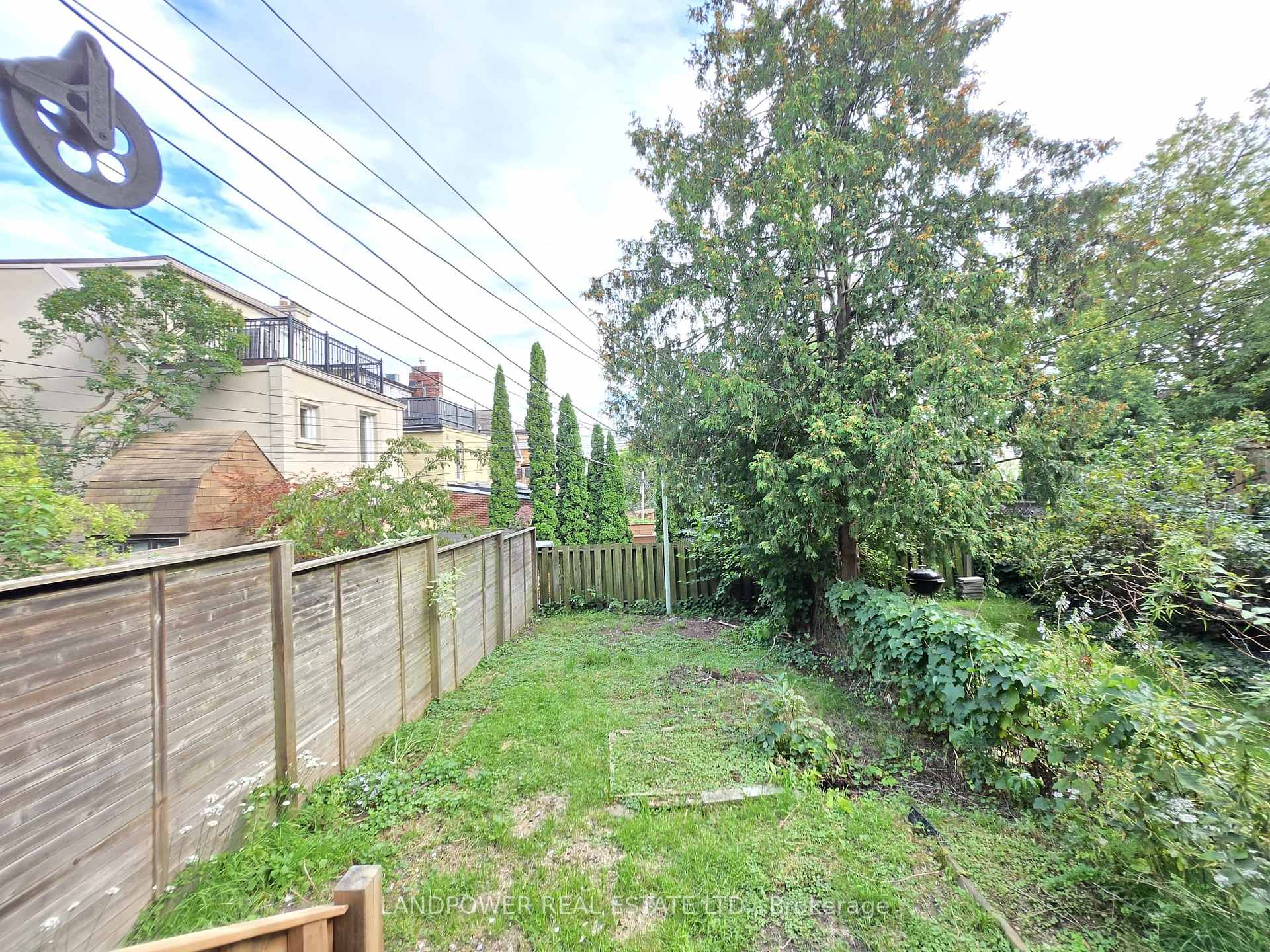 Photo 4 of 221 Riverdale Avenue, Toronto, North Riverdale — HOMEH