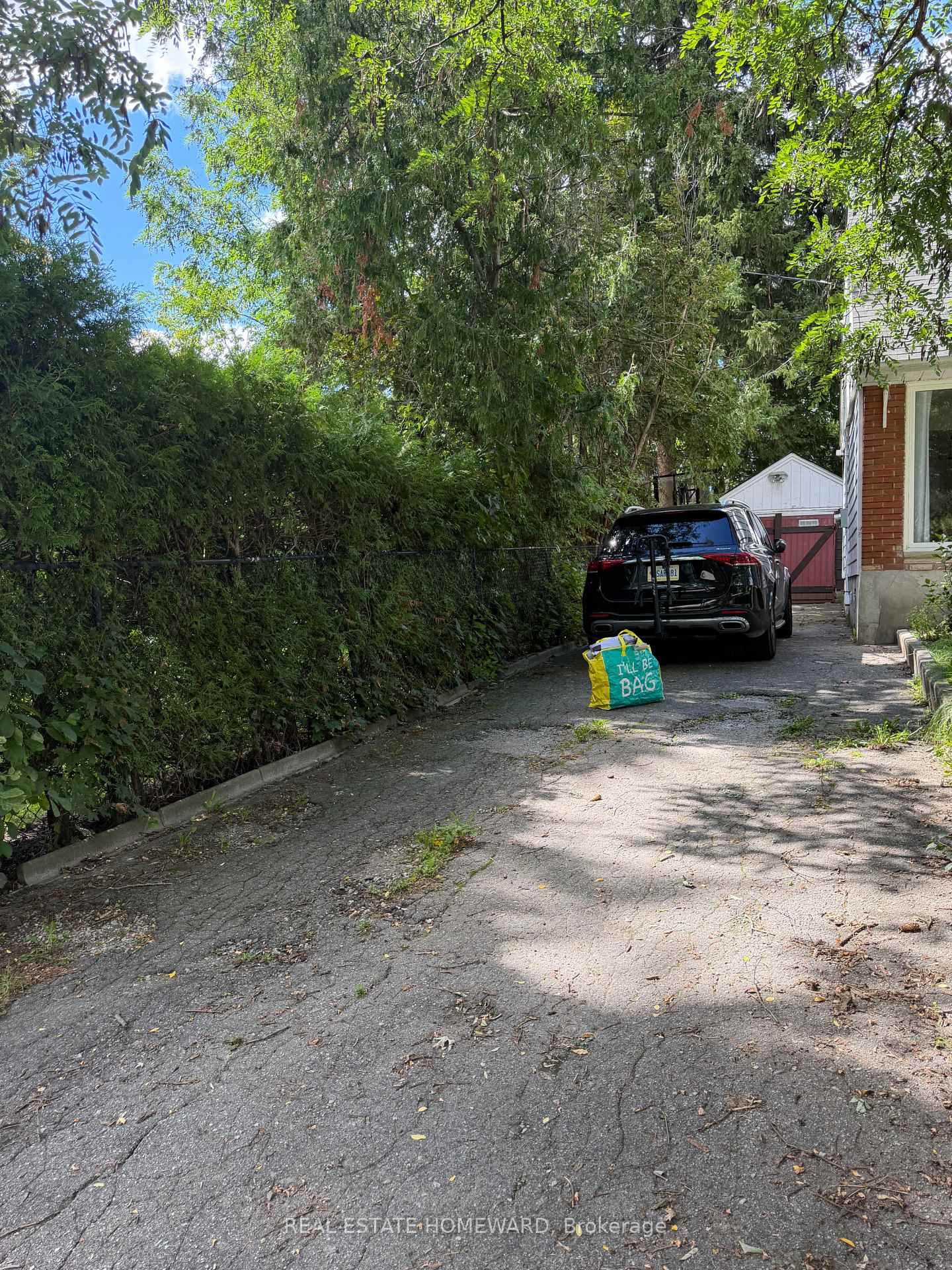Photo 3 of 120 Baker Avenue, Richmond Hill, Crosby — HOMEH