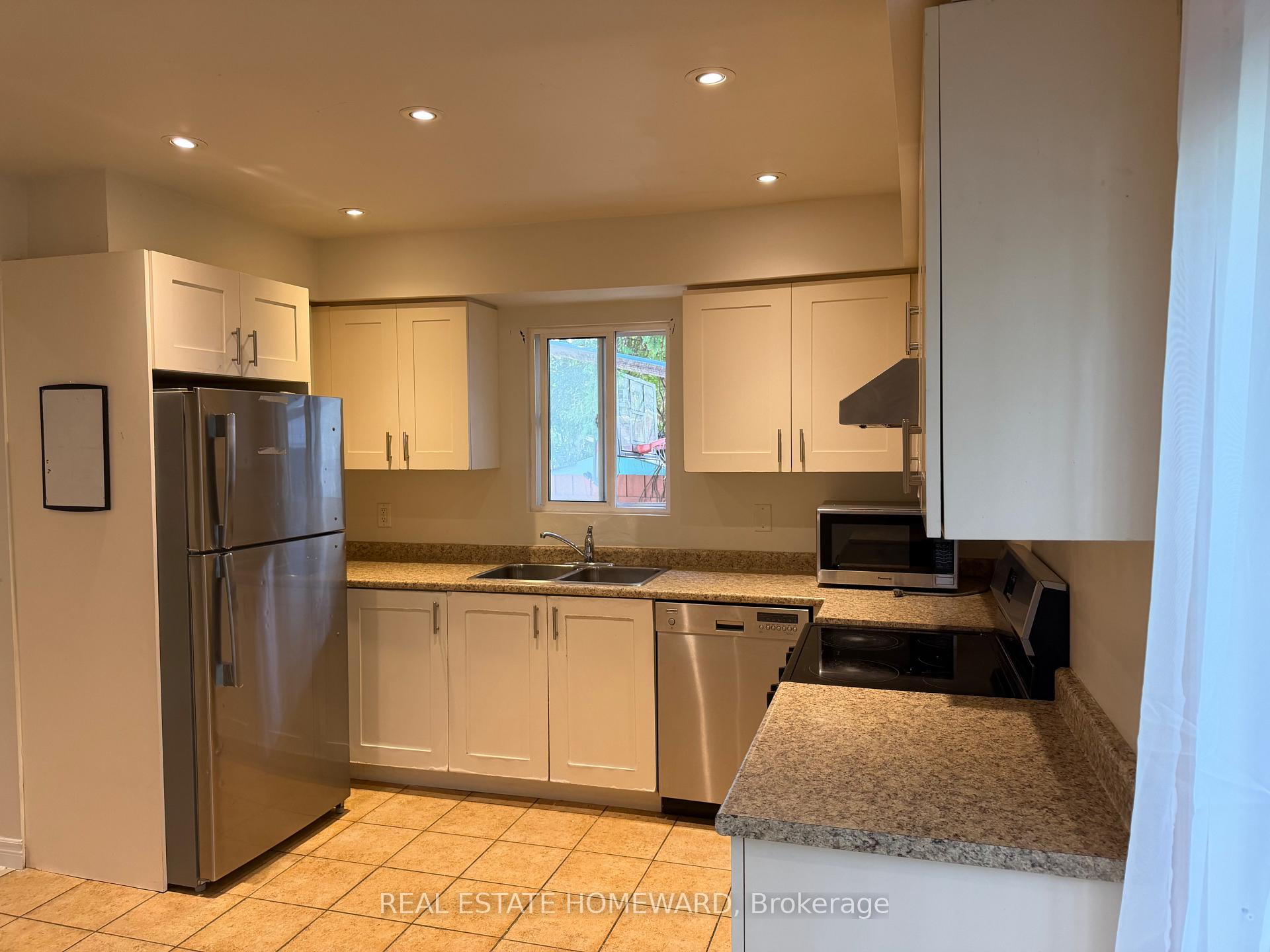 Photo 15 of 120 Baker Avenue, Richmond Hill, Crosby — HOMEH