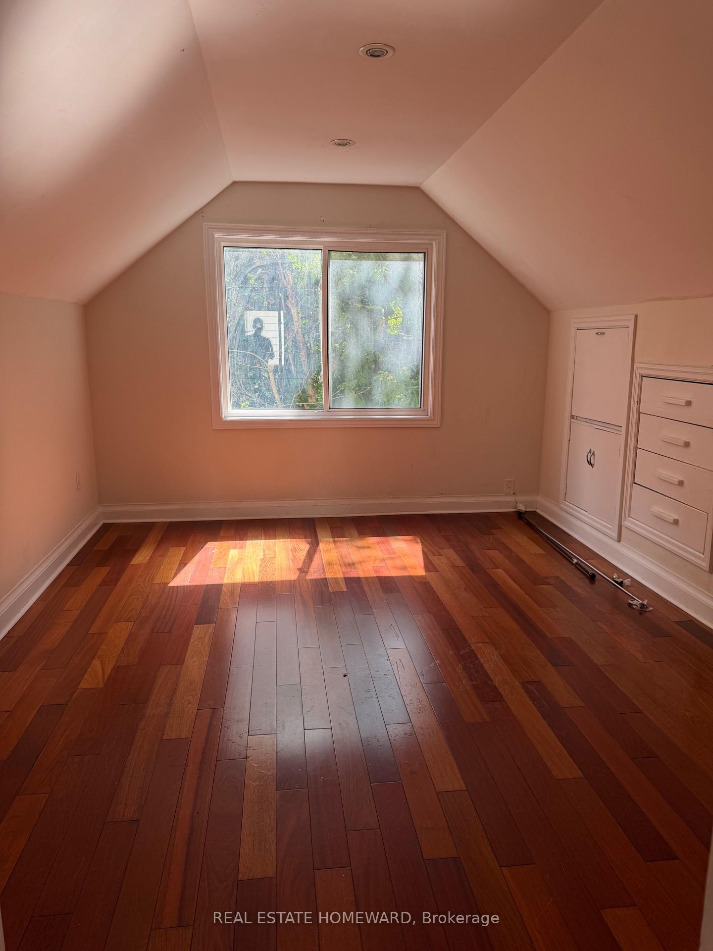 Photo 20 of 120 Baker Avenue, Richmond Hill, Crosby — HOMEH