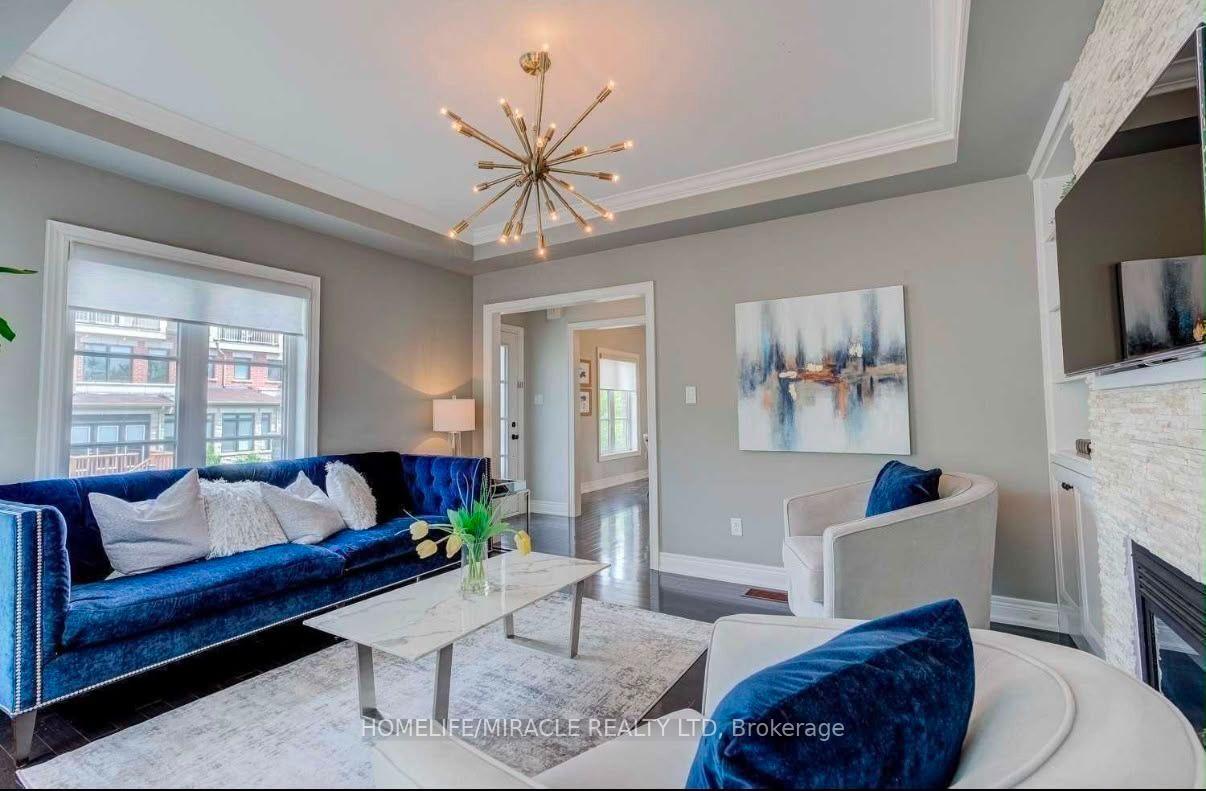 Photo 4 of Unit 4, 8441 Islington Avenue, Vaughan, Islington Woods — HOMEH