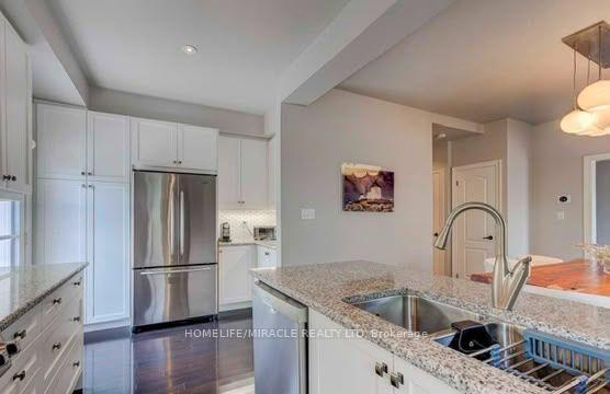 Photo 8 of Unit 4, 8441 Islington Avenue, Vaughan, Islington Woods — HOMEH