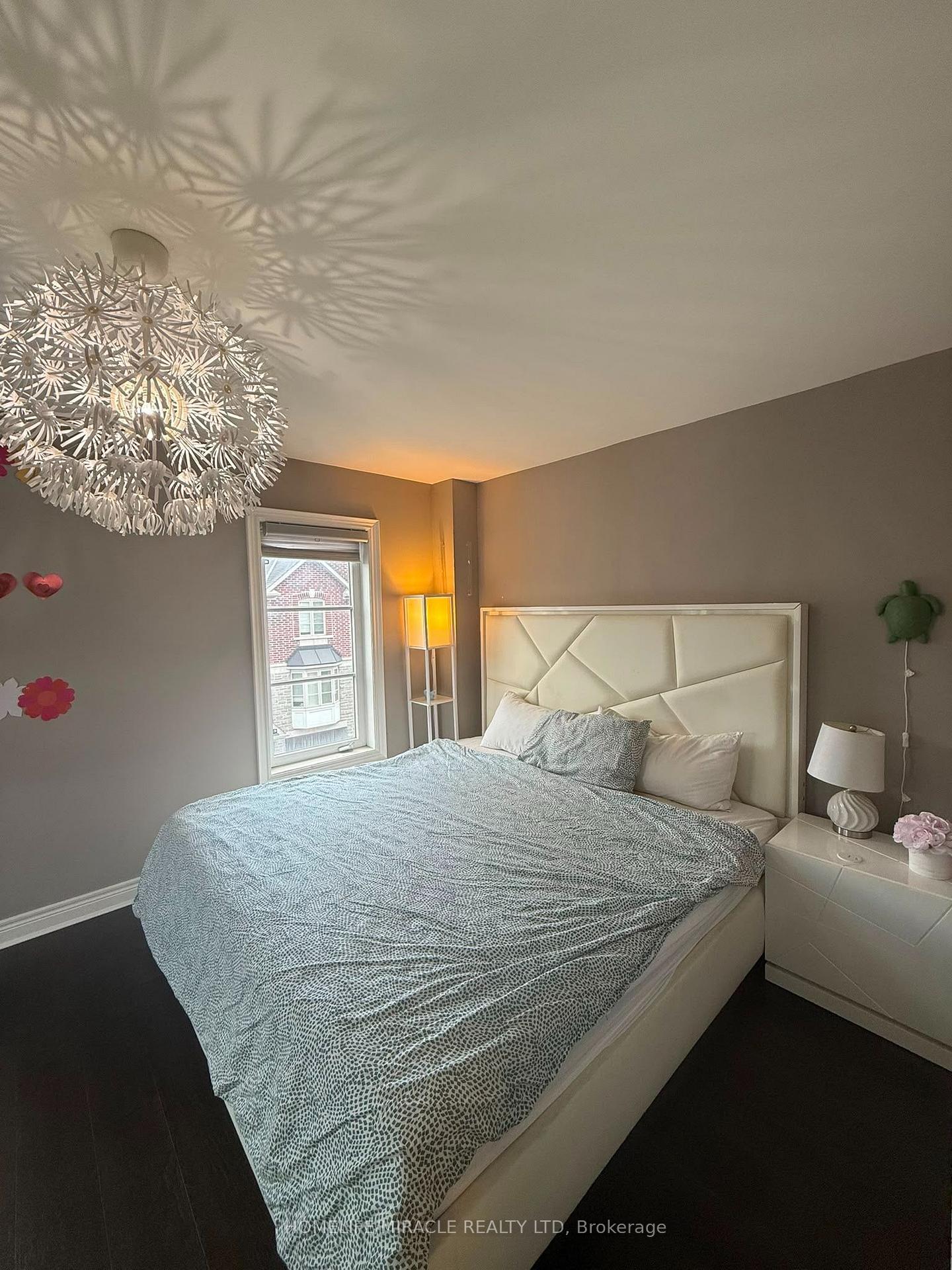 Photo 13 of Unit 4, 8441 Islington Avenue, Vaughan, Islington Woods — HOMEH