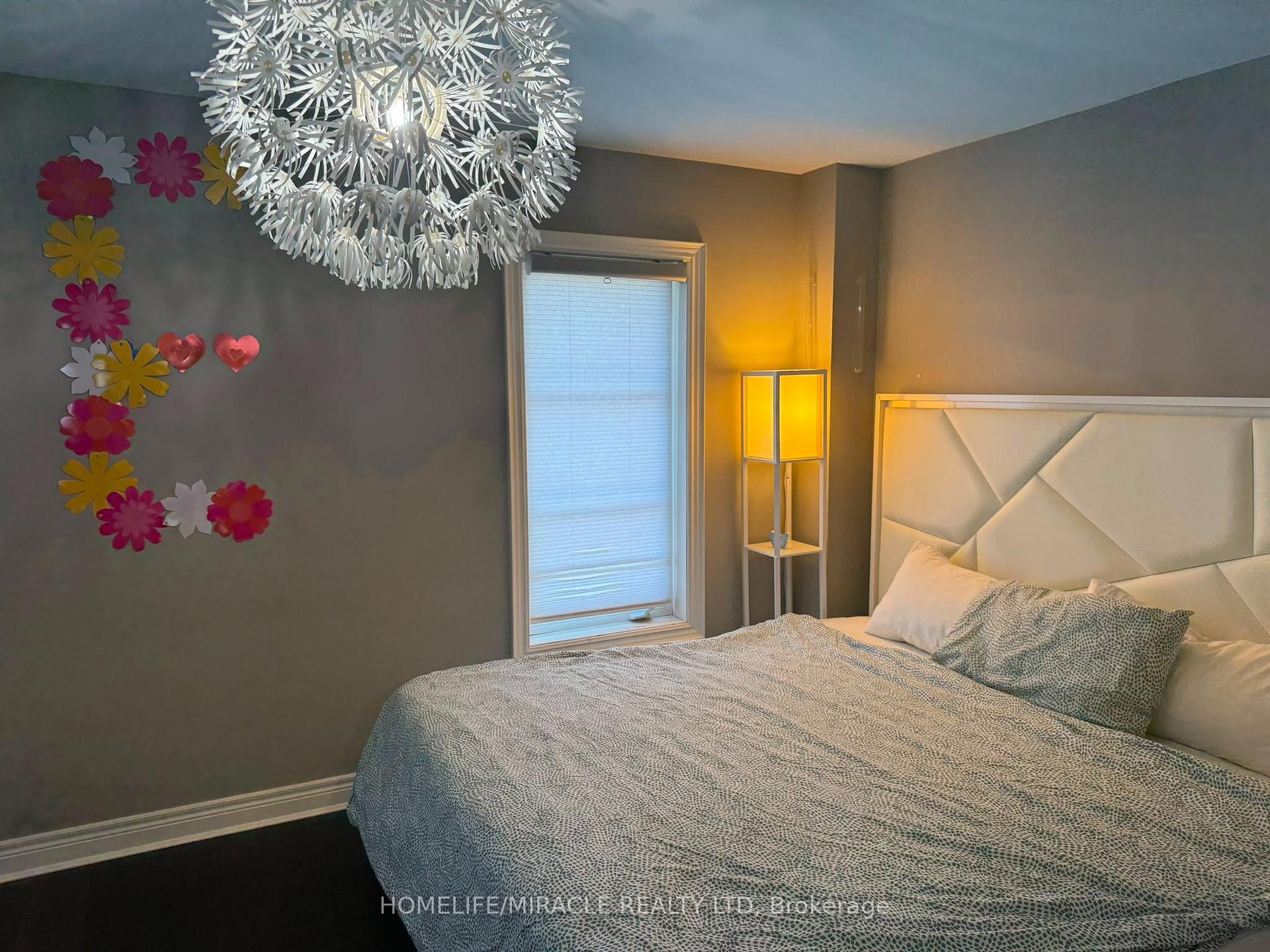Photo 14 of Unit 4, 8441 Islington Avenue, Vaughan, Islington Woods — HOMEH