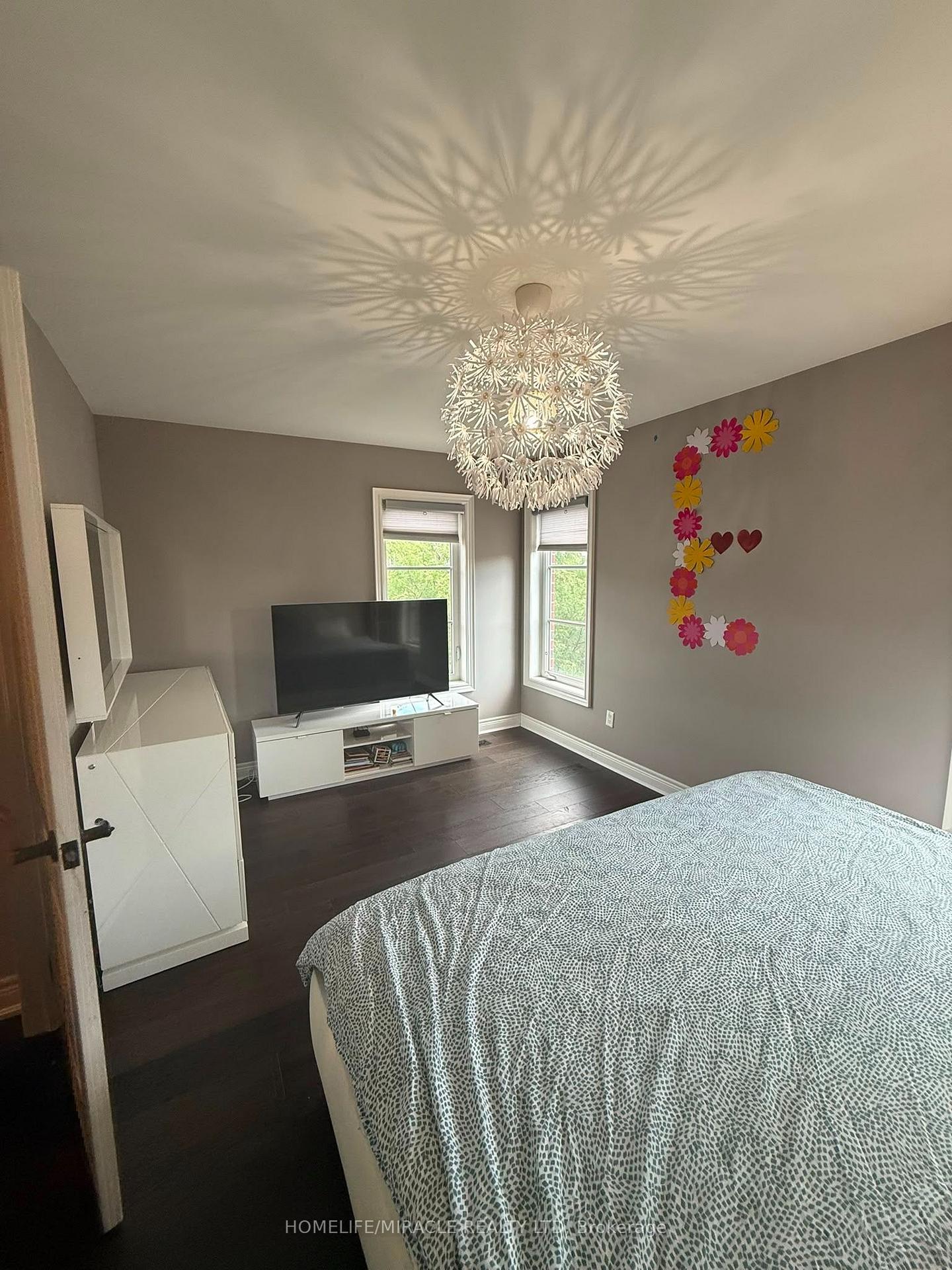 Photo 20 of Unit 4, 8441 Islington Avenue, Vaughan, Islington Woods — HOMEH