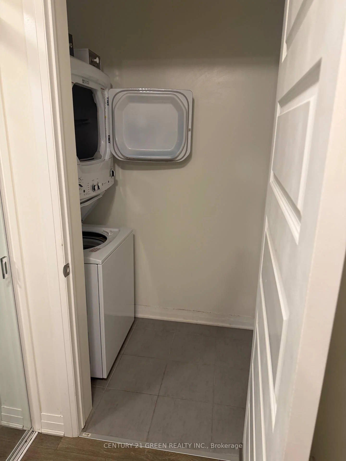 Photo 11 of Unit 130, 1105 Leger Way, Milton, Ford — HOMEH