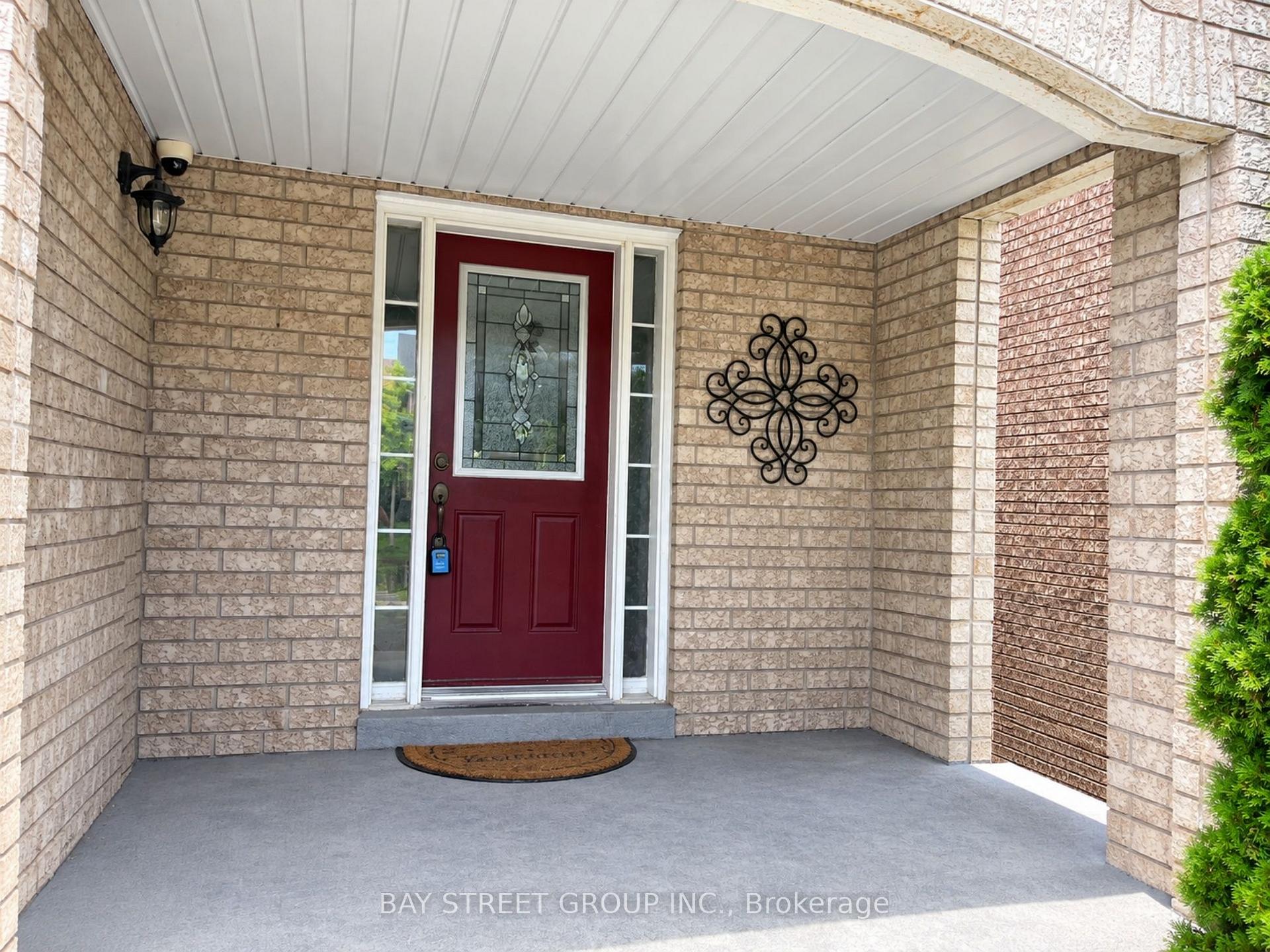 Photo 3 of 63 Aylesworth Avenue, Clarington, Courtice — HOMEH