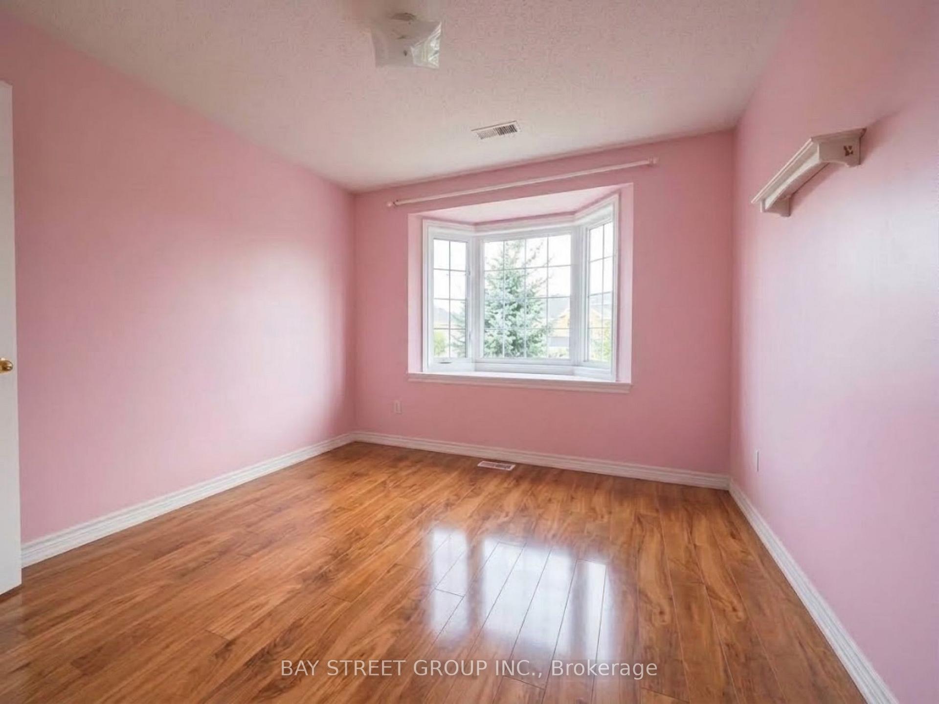 Photo 18 of 63 Aylesworth Avenue, Clarington, Courtice — HOMEH