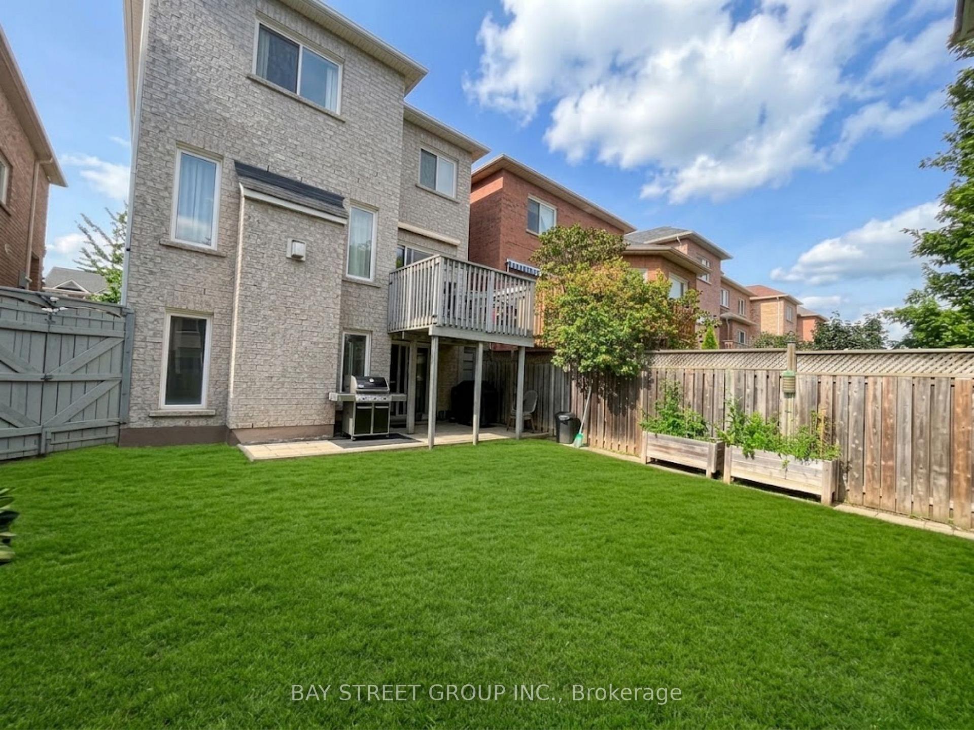 Photo 25 of 63 Aylesworth Avenue, Clarington, Courtice — HOMEH
