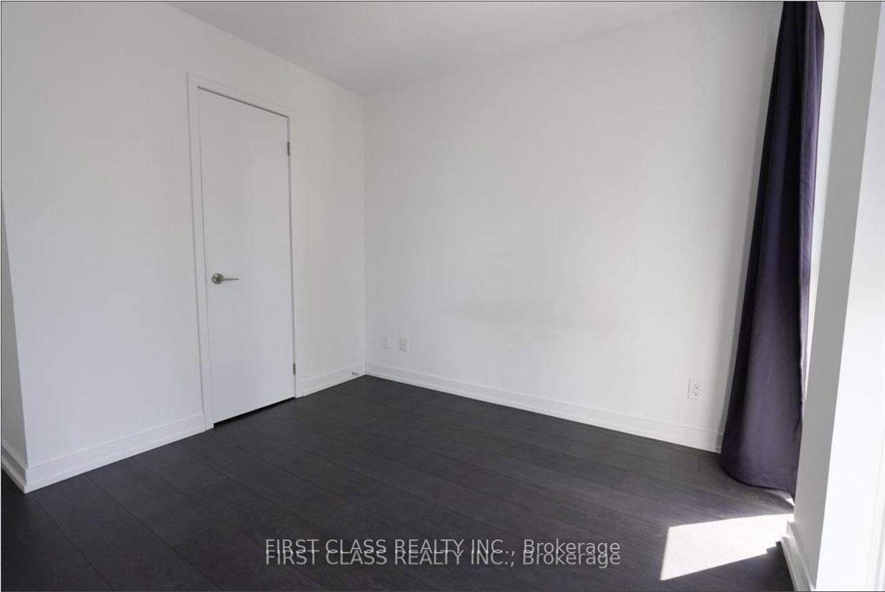 Photo 9 of Unit 712, 125 Redpath Avenue, Toronto, Mount Pleasant West — HOMEH