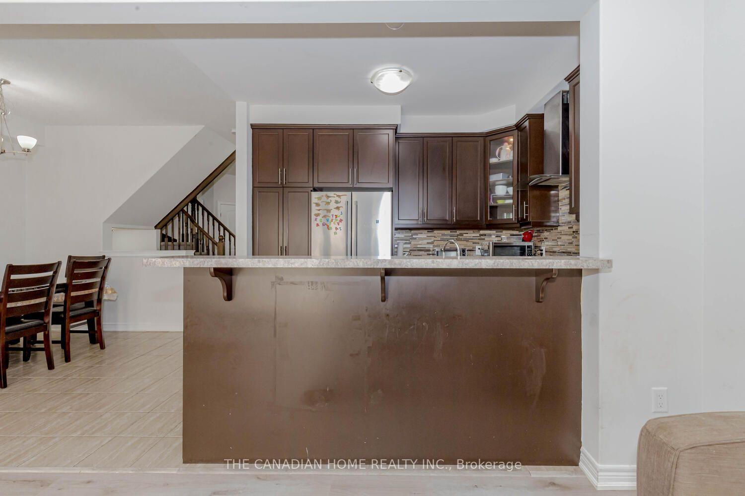 Photo 13 of 49 Sexton Crescent, Hamilton, Ancaster — HOMEH