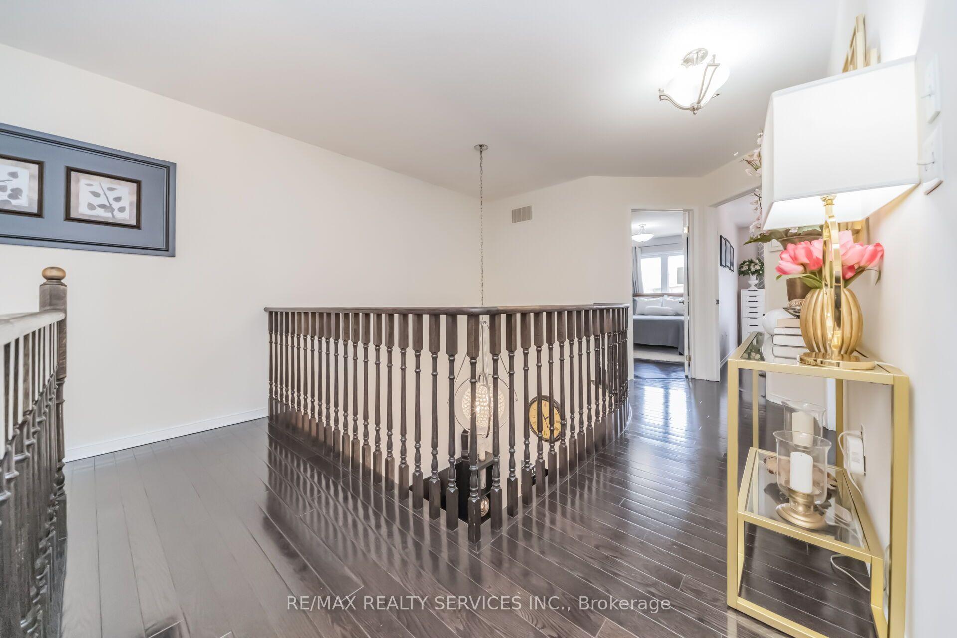 Photo 21 of 70 Checkerberry Crescent, Brampton, Sandringham-Wellington — HOMEH