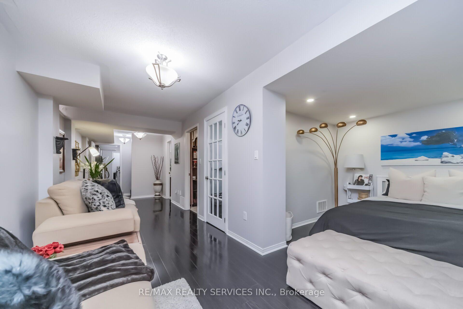 Photo 36 of 70 Checkerberry Crescent, Brampton, Sandringham-Wellington — HOMEH