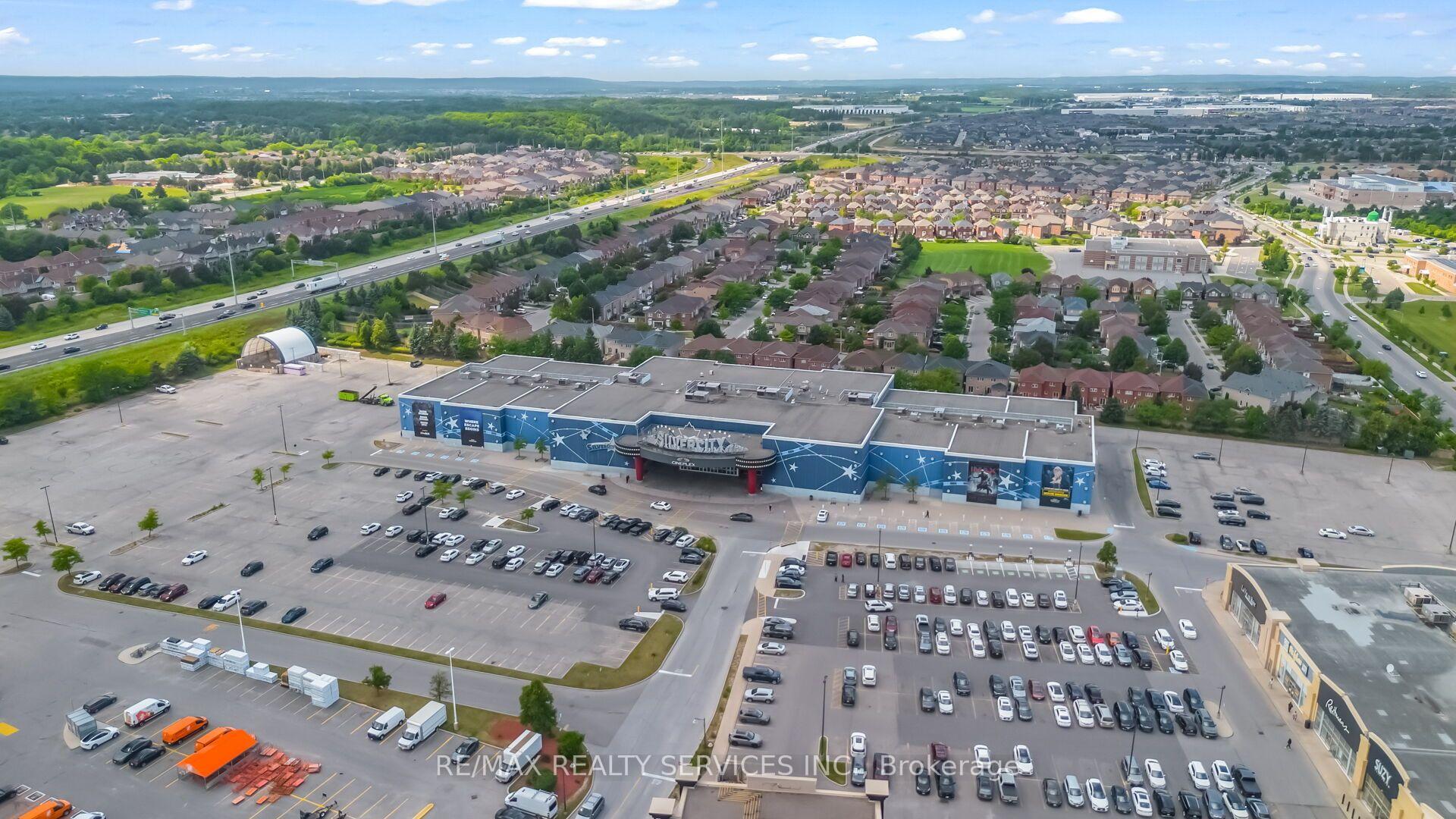Photo 49 of 70 Checkerberry Crescent, Brampton, Sandringham-Wellington — HOMEH